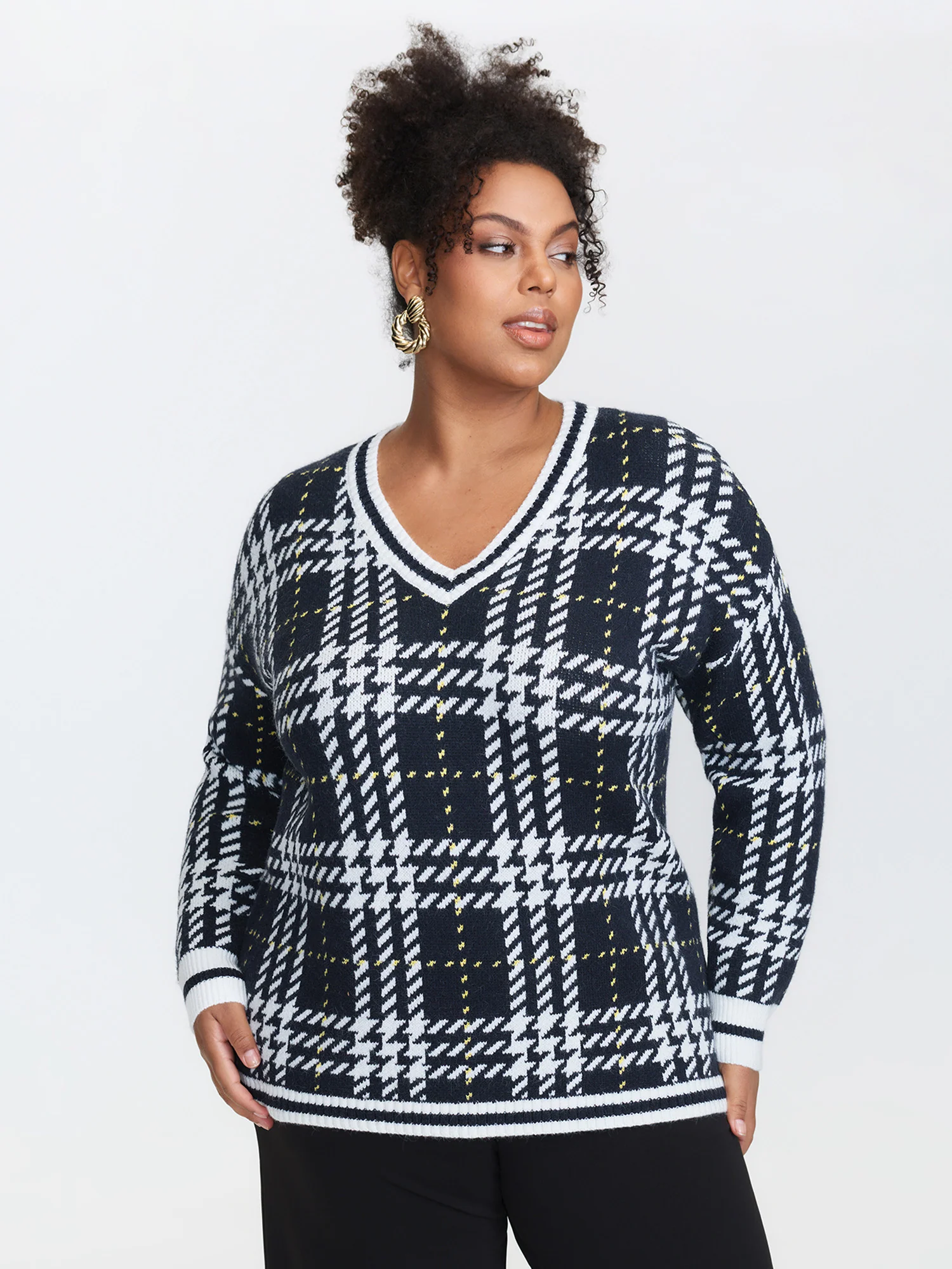 Checkered Pattern Jacquard V-Neck Pullover - Image 2