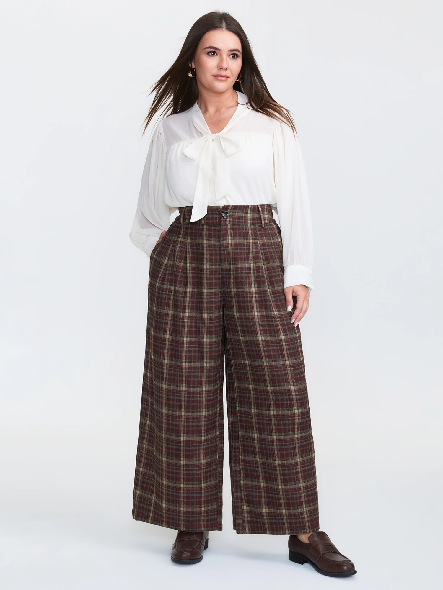Checkered Pattern Pockets Pants - Image 2