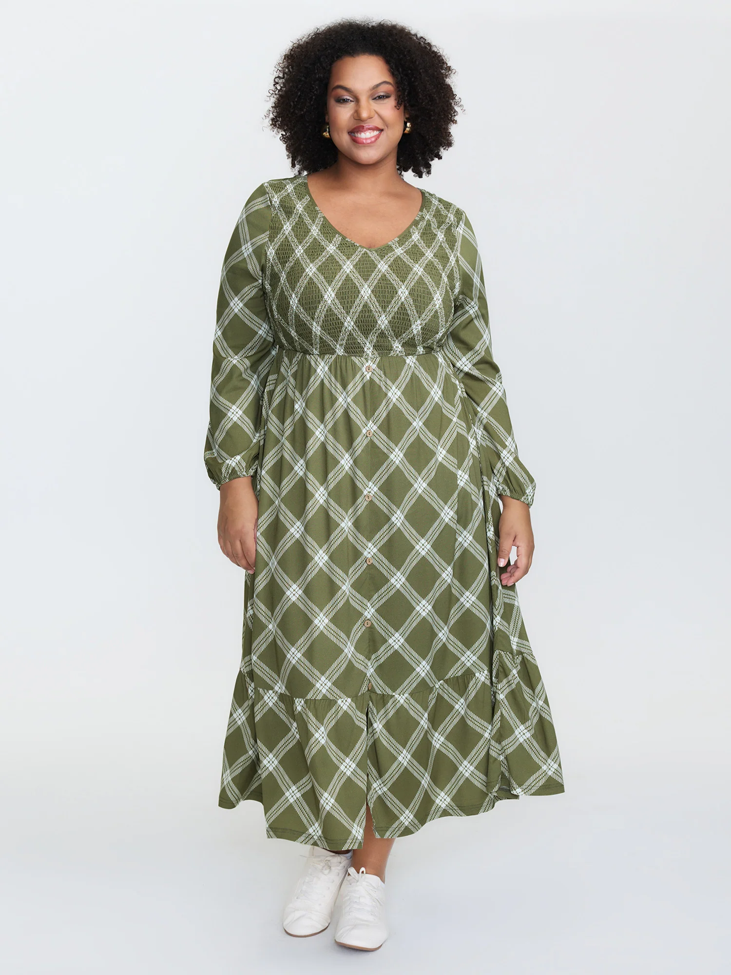 Checkered Pattern Shirred Pockets Midi Dress - Image 3