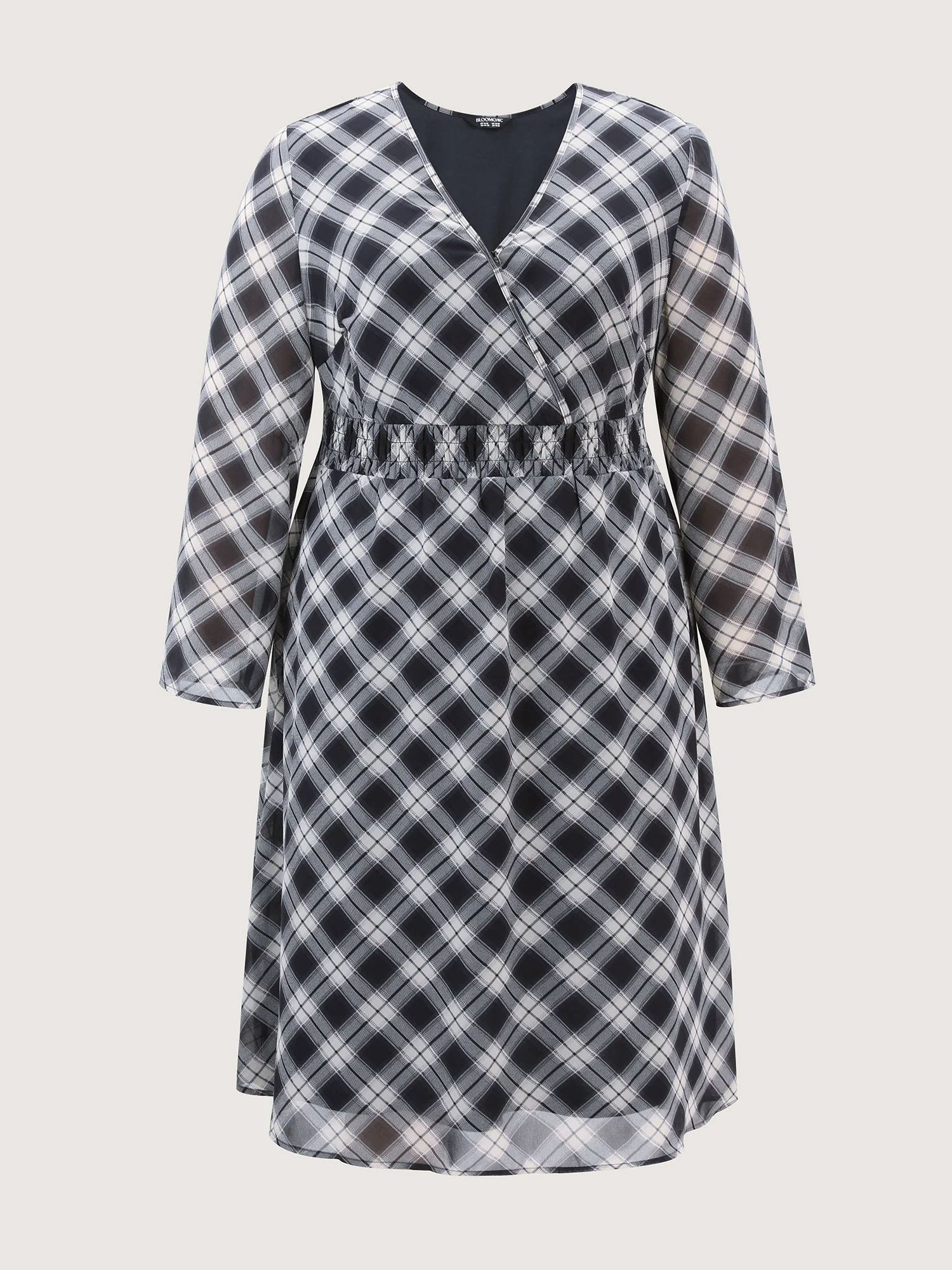 Checkered Pattern Shirred Waist Midi Dress - Image 8