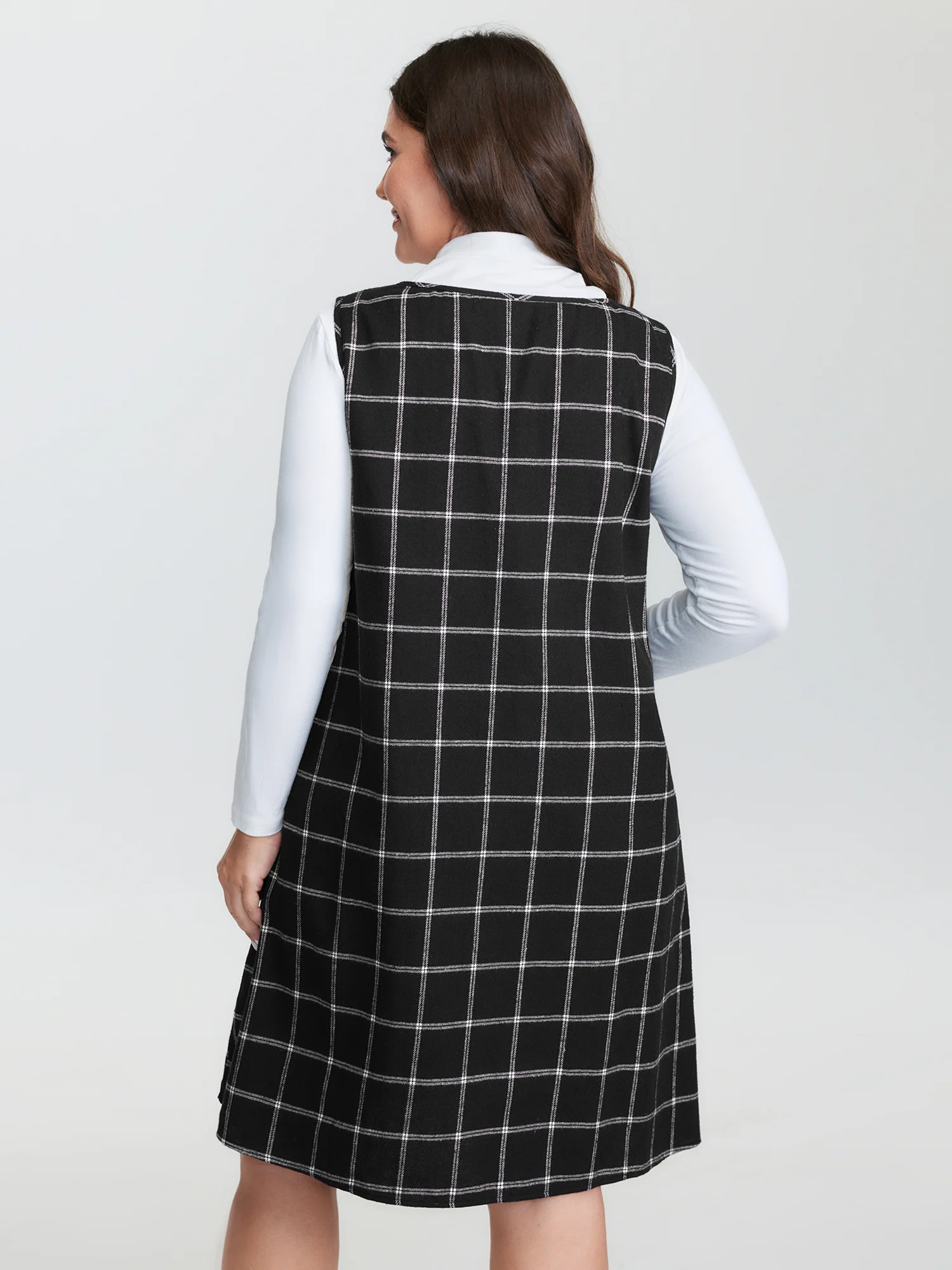 Checkered Pinafore Pattern Sleeveless Mini Dress - Image 4