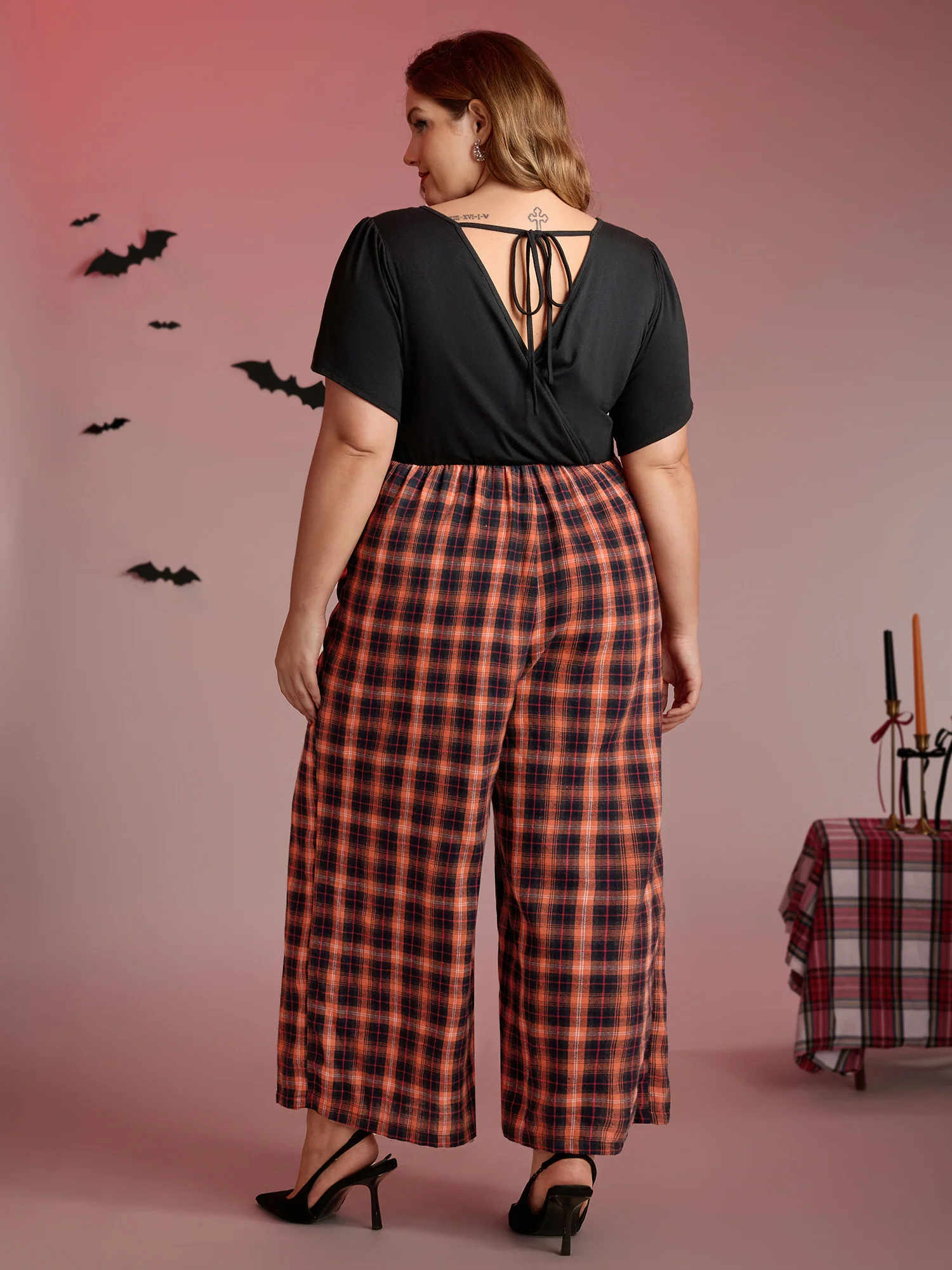 Checkered Print Pockets Cross-Tie Jumpsuit - Image 4