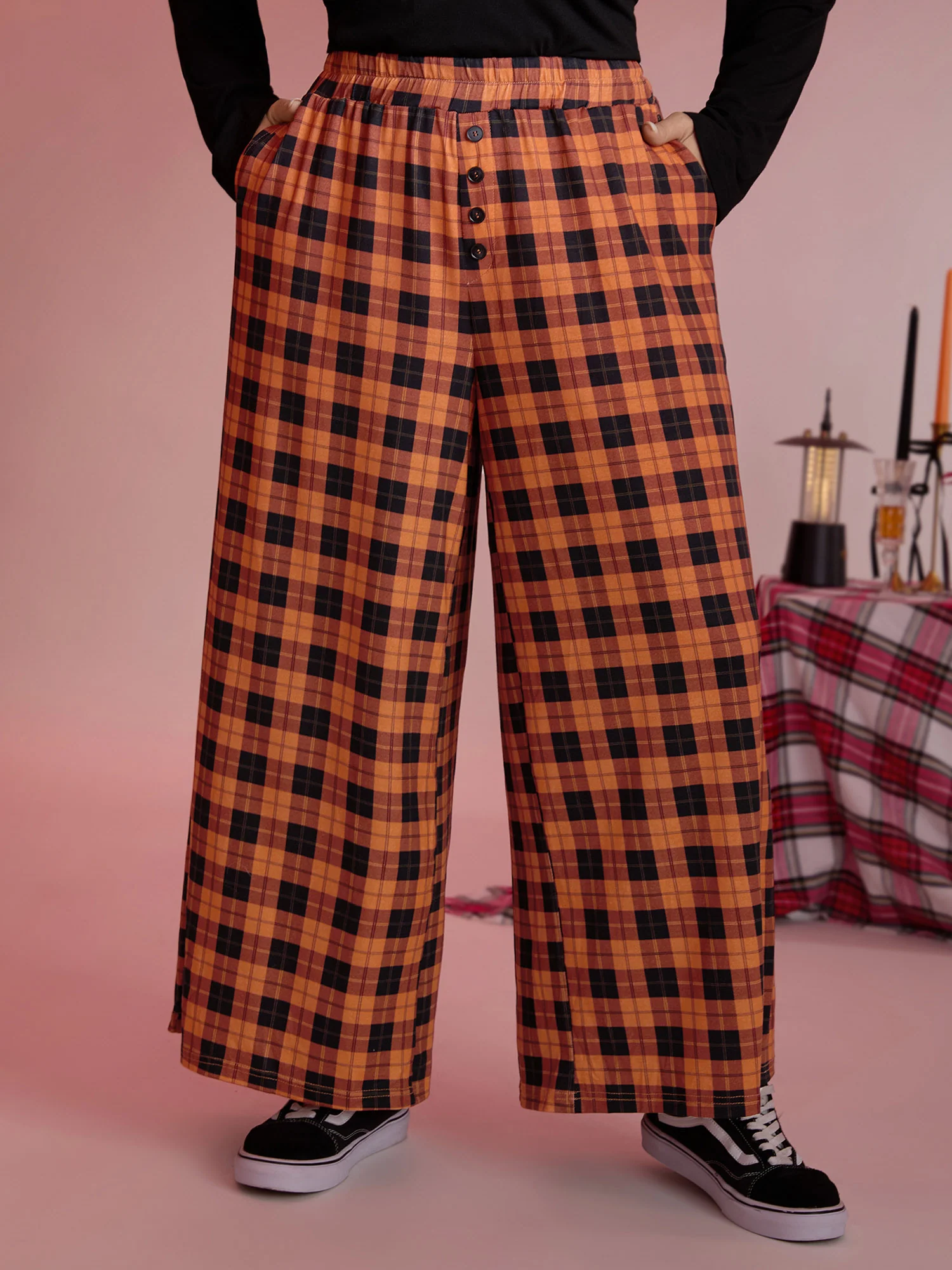 Checkered Print Wide-Leg Lounge Bottoms - Image 2