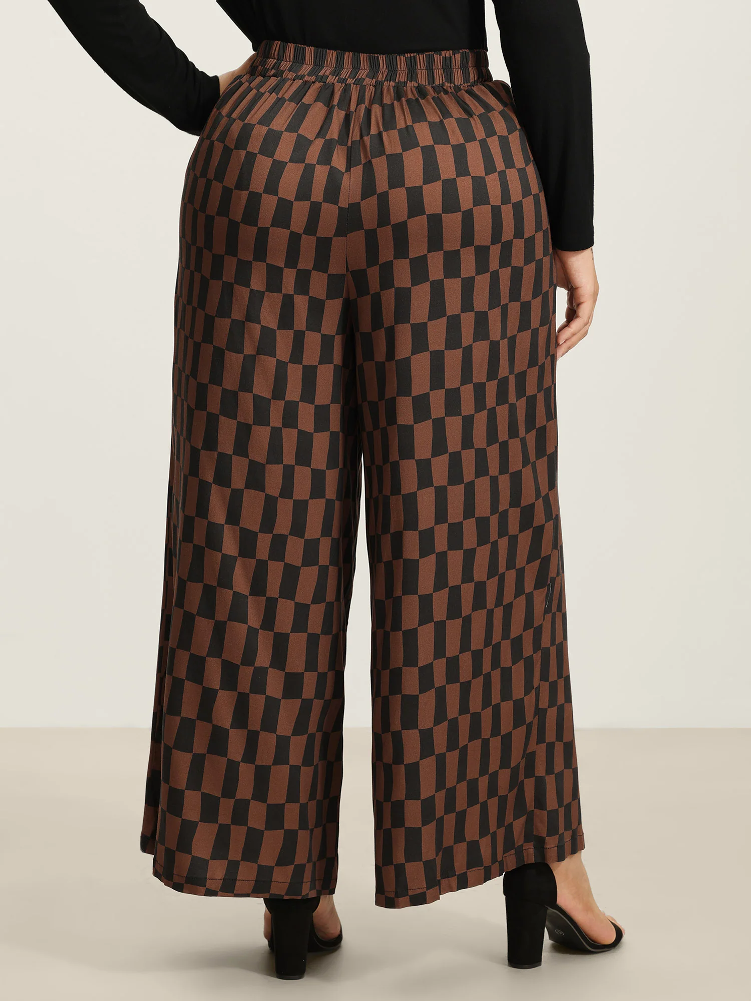 Checkered Print Wide-Leg Pants - Image 5