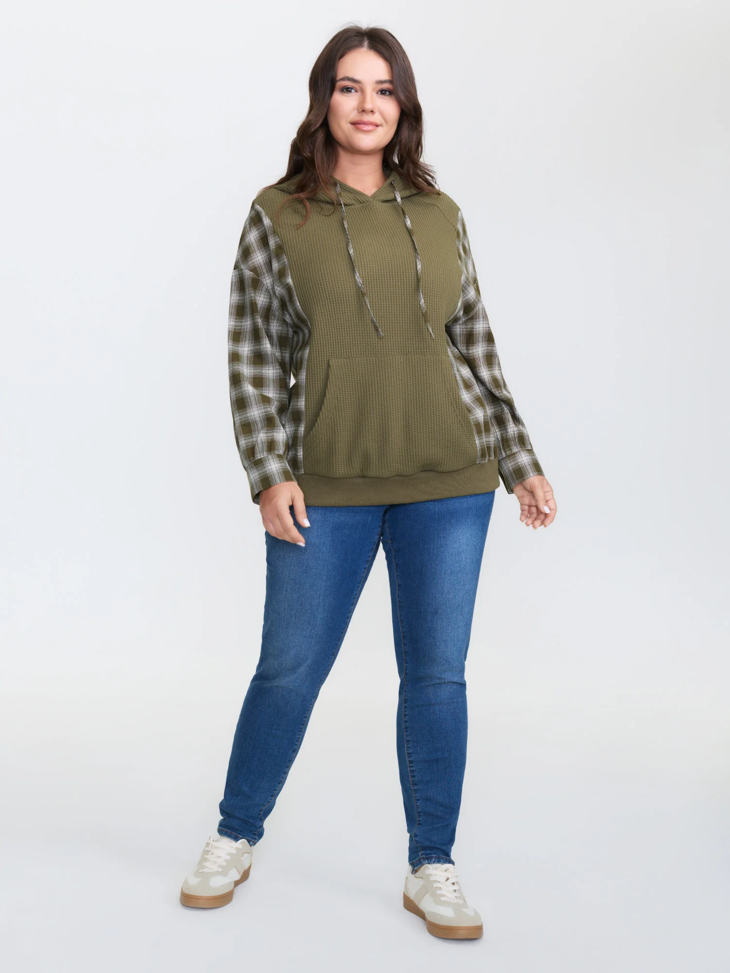 Checkered Spliced Textured Hoodie - Image 3