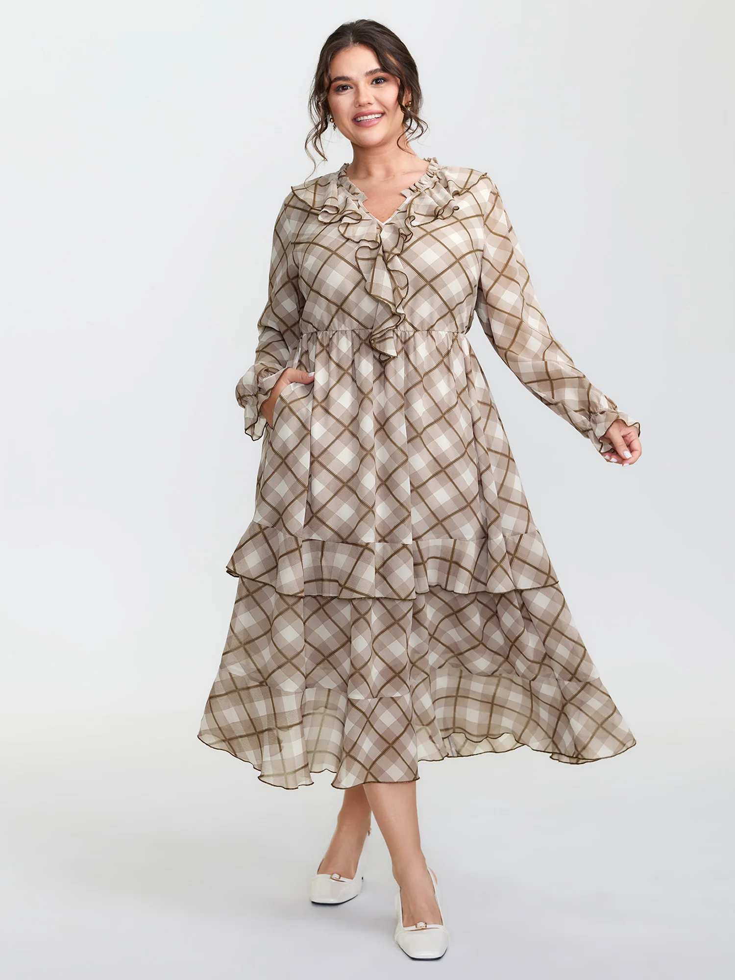 Checkered Stretchy Waist Ruffled Maxi Dress - Image 3