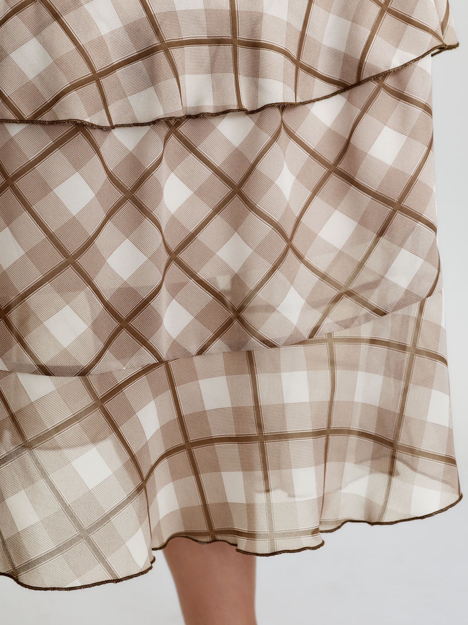 Checkered Stretchy Waist Ruffled Maxi Dress - Image 4