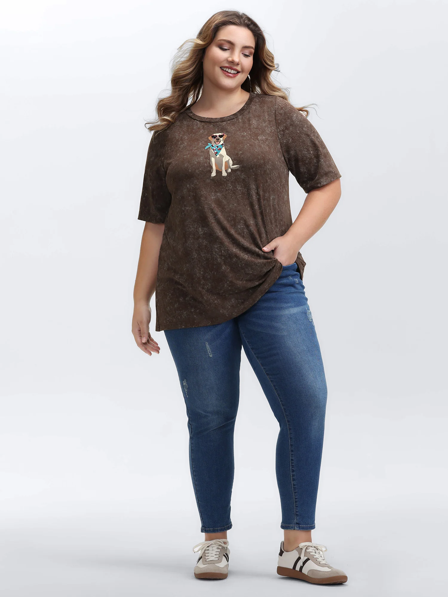 Chic Dog Pattern Snowflake Effect T-Shirt - Image 3