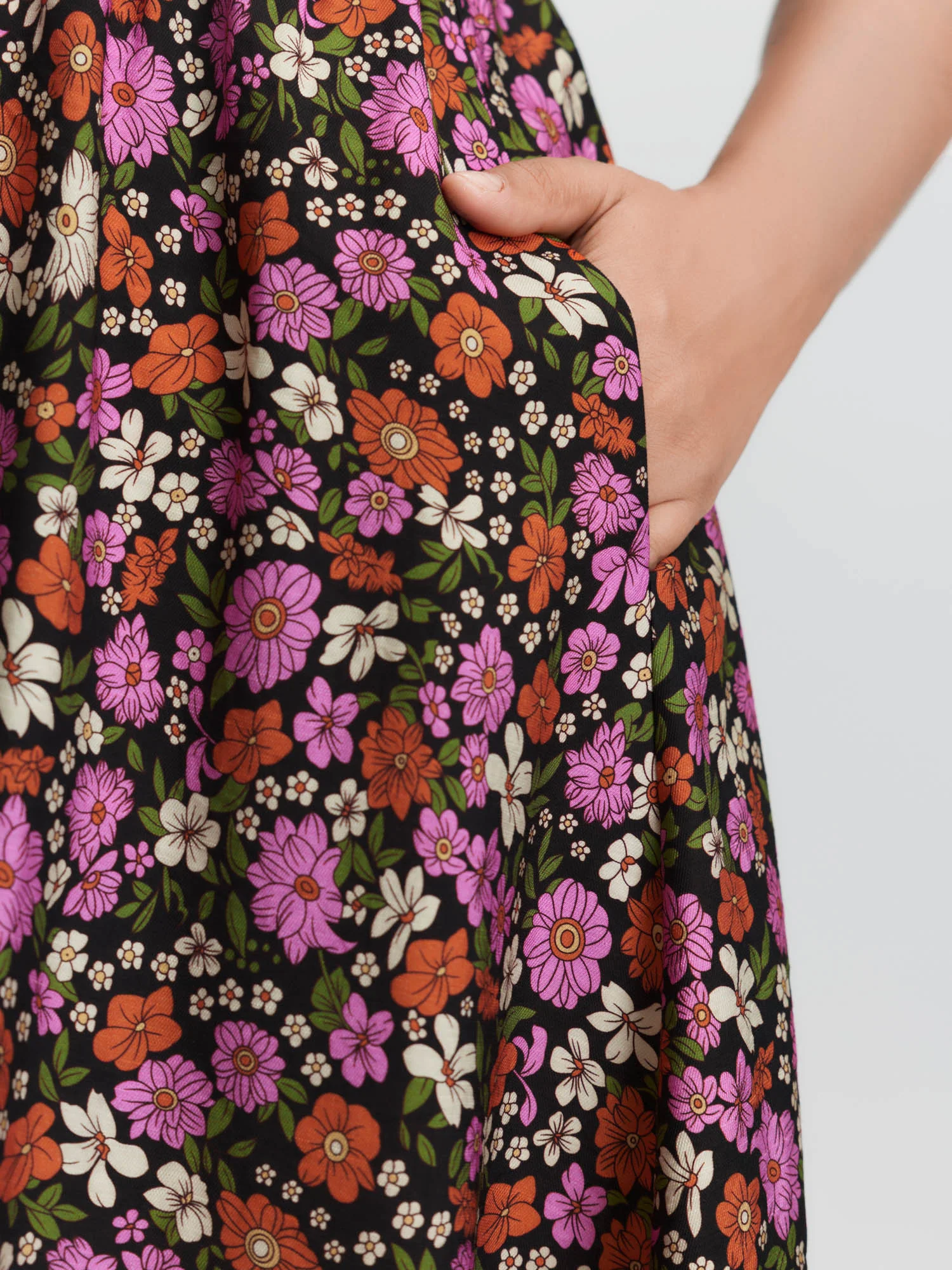 Chic Floral Print Ruffled Mock Neckline Mini Dress - Image 4