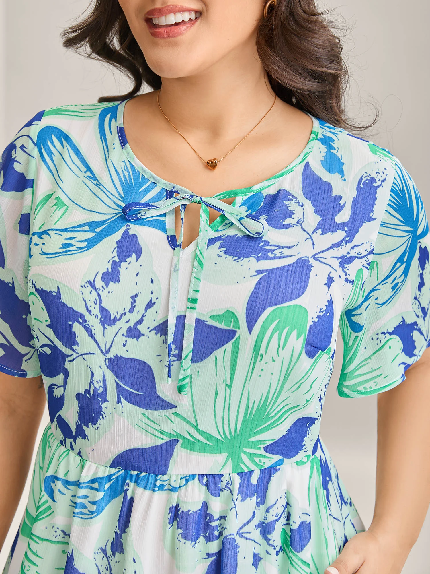 Chiffon Floral Neck Tie Lined Midi Dress - Image 2
