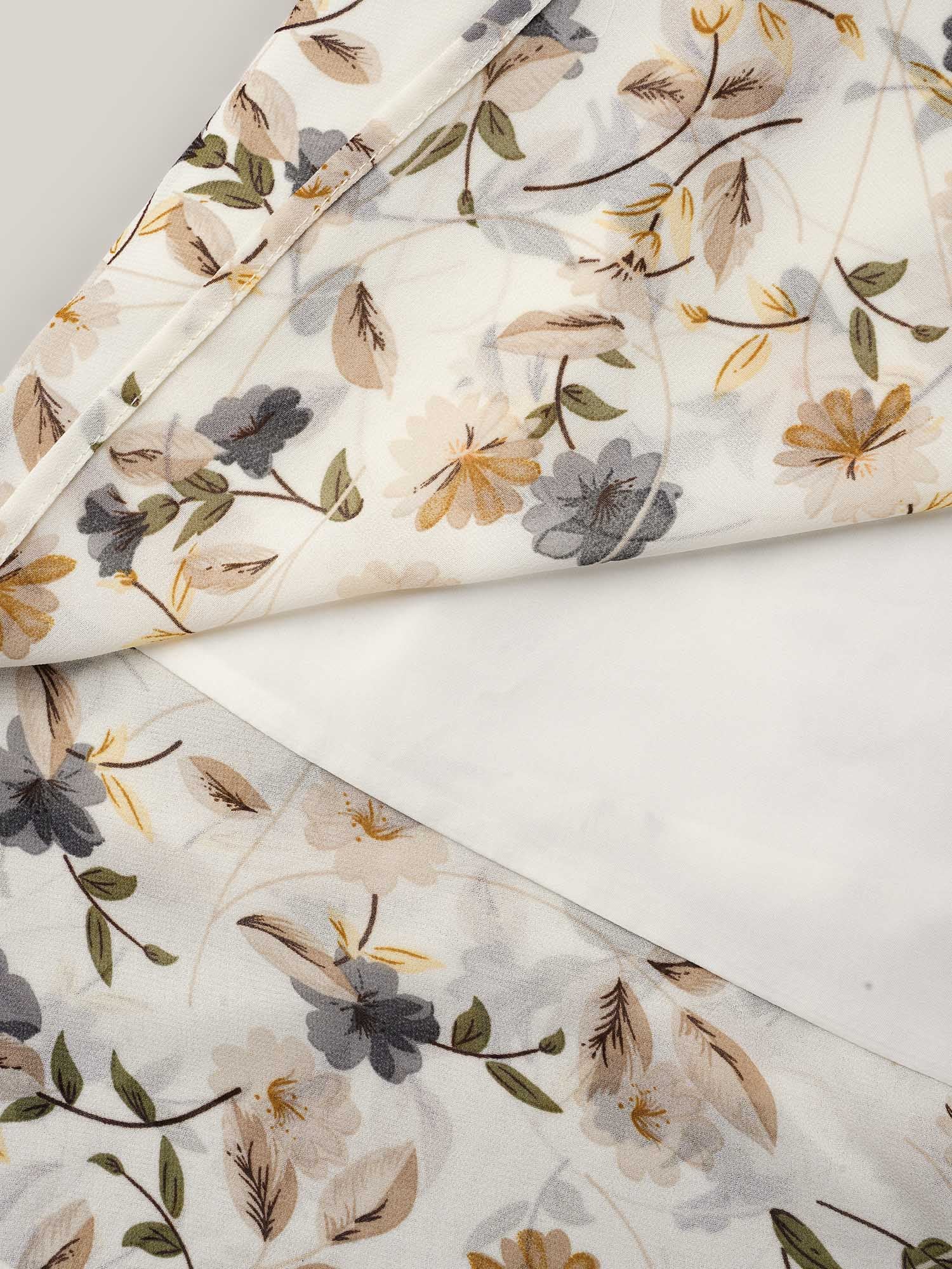 Chiffon Floral Print Layered Blouse - Image 7