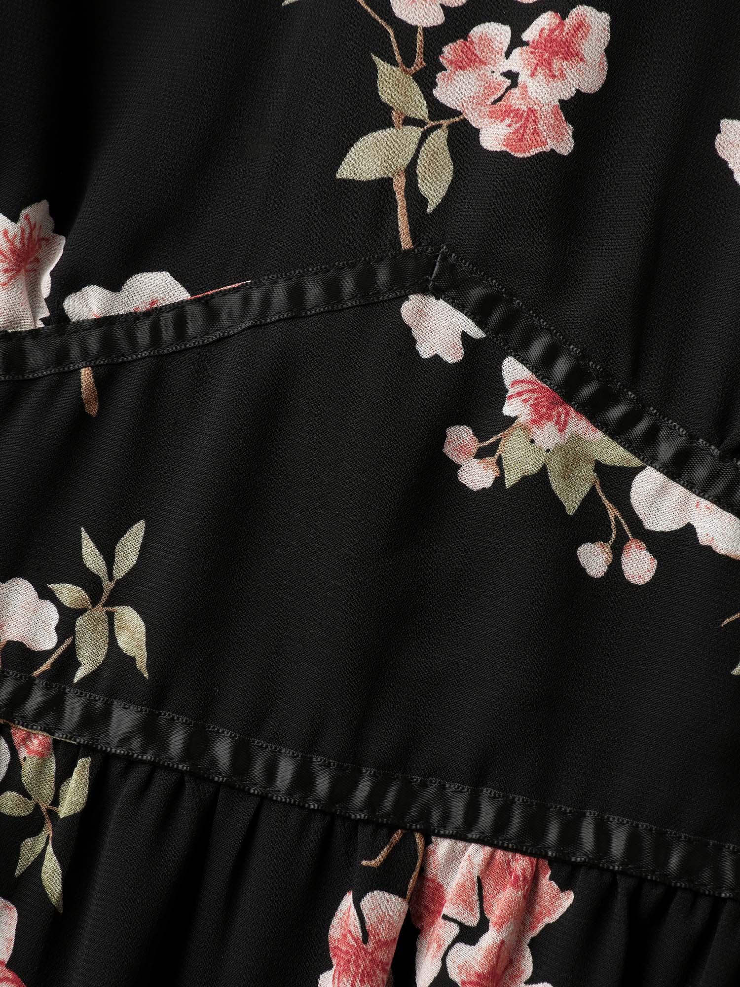 Chiffon Floral Triangular Waist Cinched Maxi Dress - Image 5