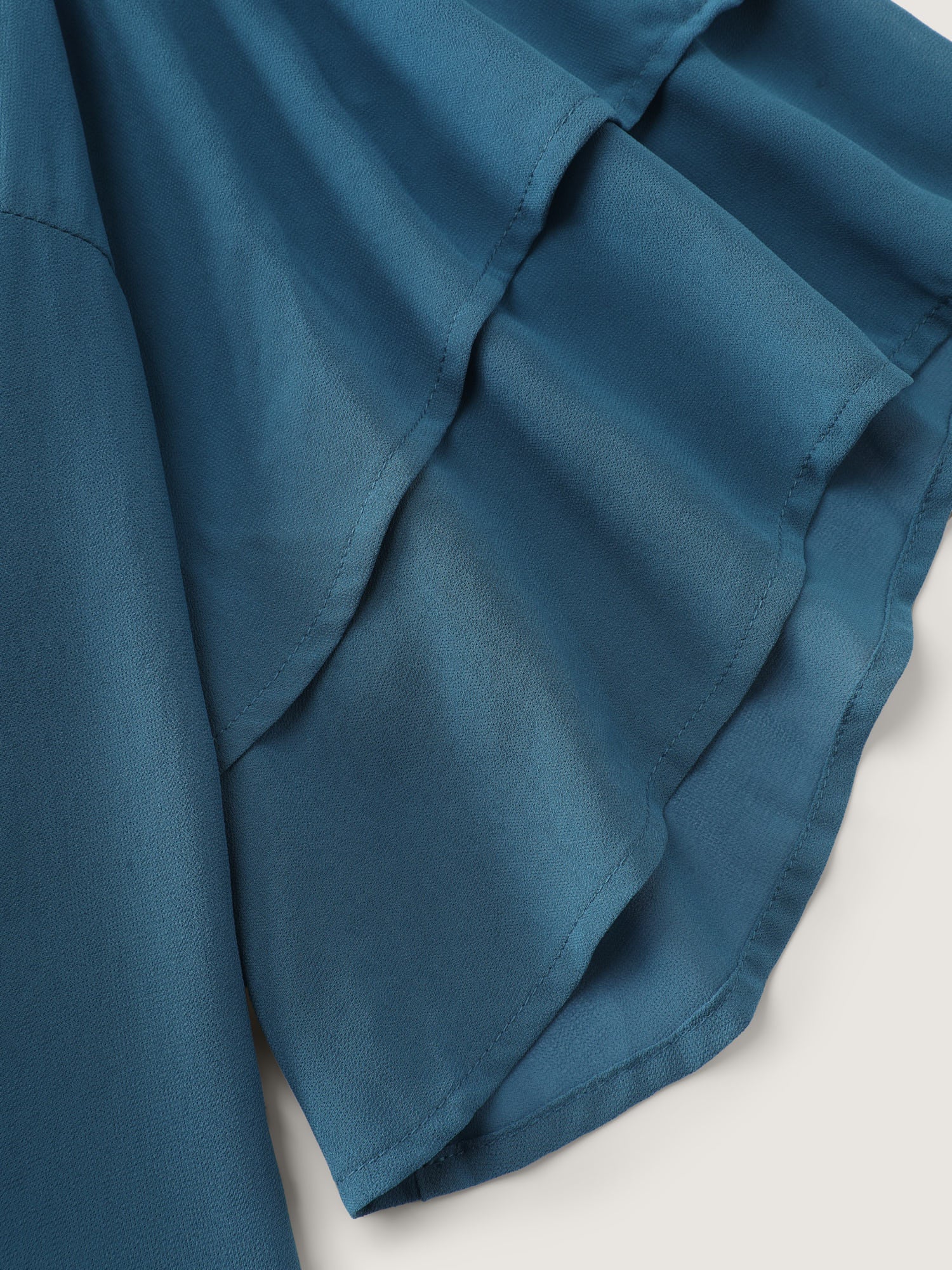Chiffon Layered Ruffled Sleeve Flowy Blouse - Image 5