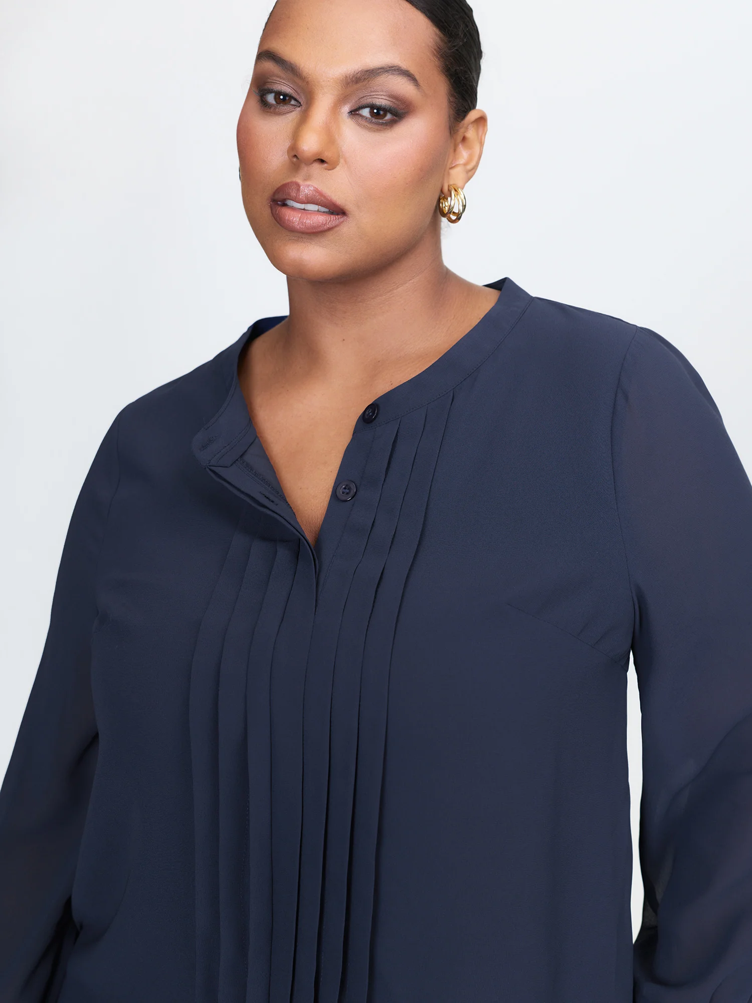 Chiffon Pleated Round Neck Blouse - Image 3