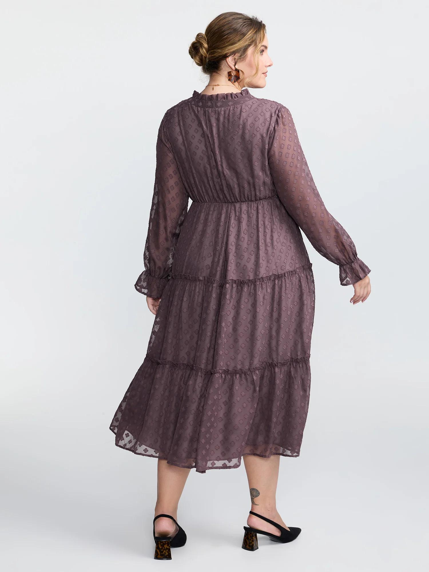 Chiffon Textured Tiered Ruffled Midi Dress - Image 5