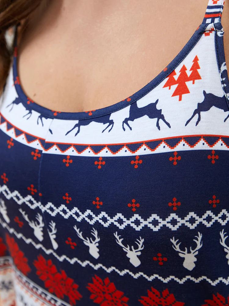 Elk Snowflake Print Pocket Pajama Jumpsuit - Image 7