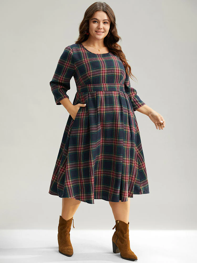 Christmas Plaid Pocket Elastic Waist Midi Dress - Image 3