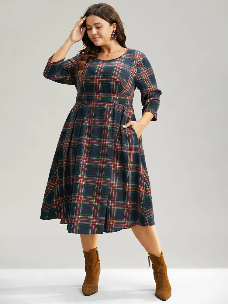 Christmas Plaid Pocket Elastic Waist Midi Dress - Image 5