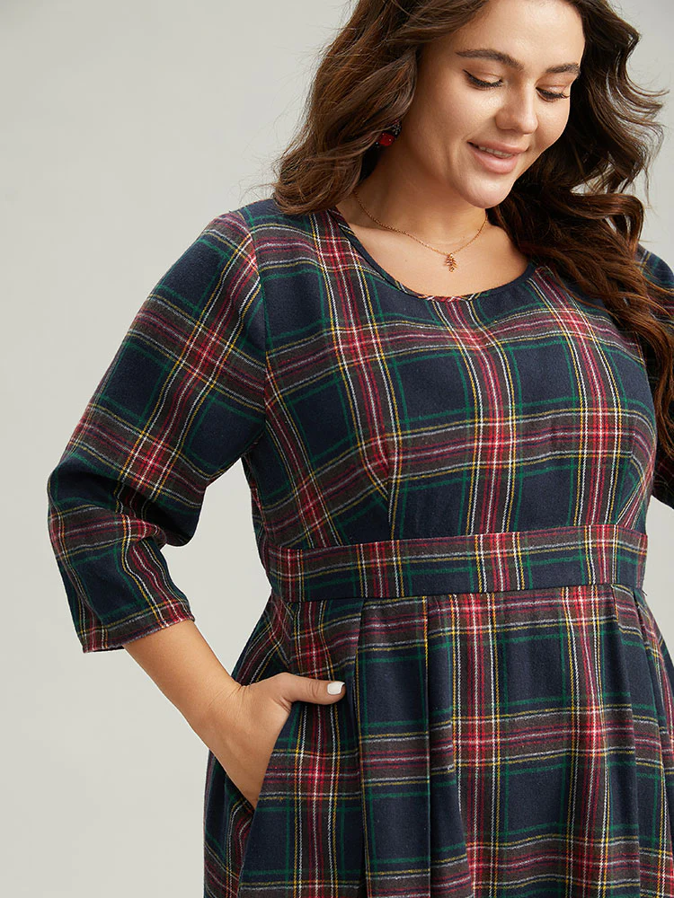 Christmas Plaid Pocket Elastic Waist Midi Dress - Image 6