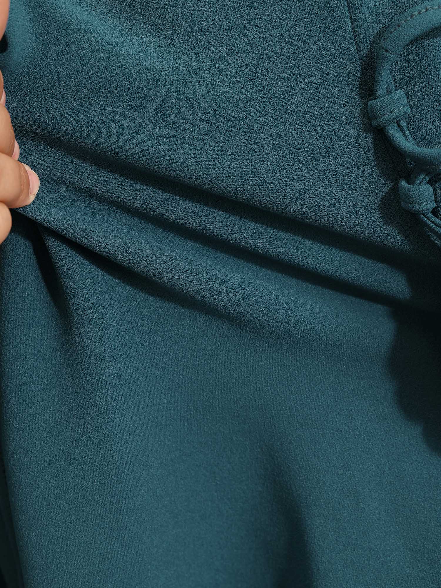 Cinched-Waist Cross-Tie Stretchy Blouse - Image 4