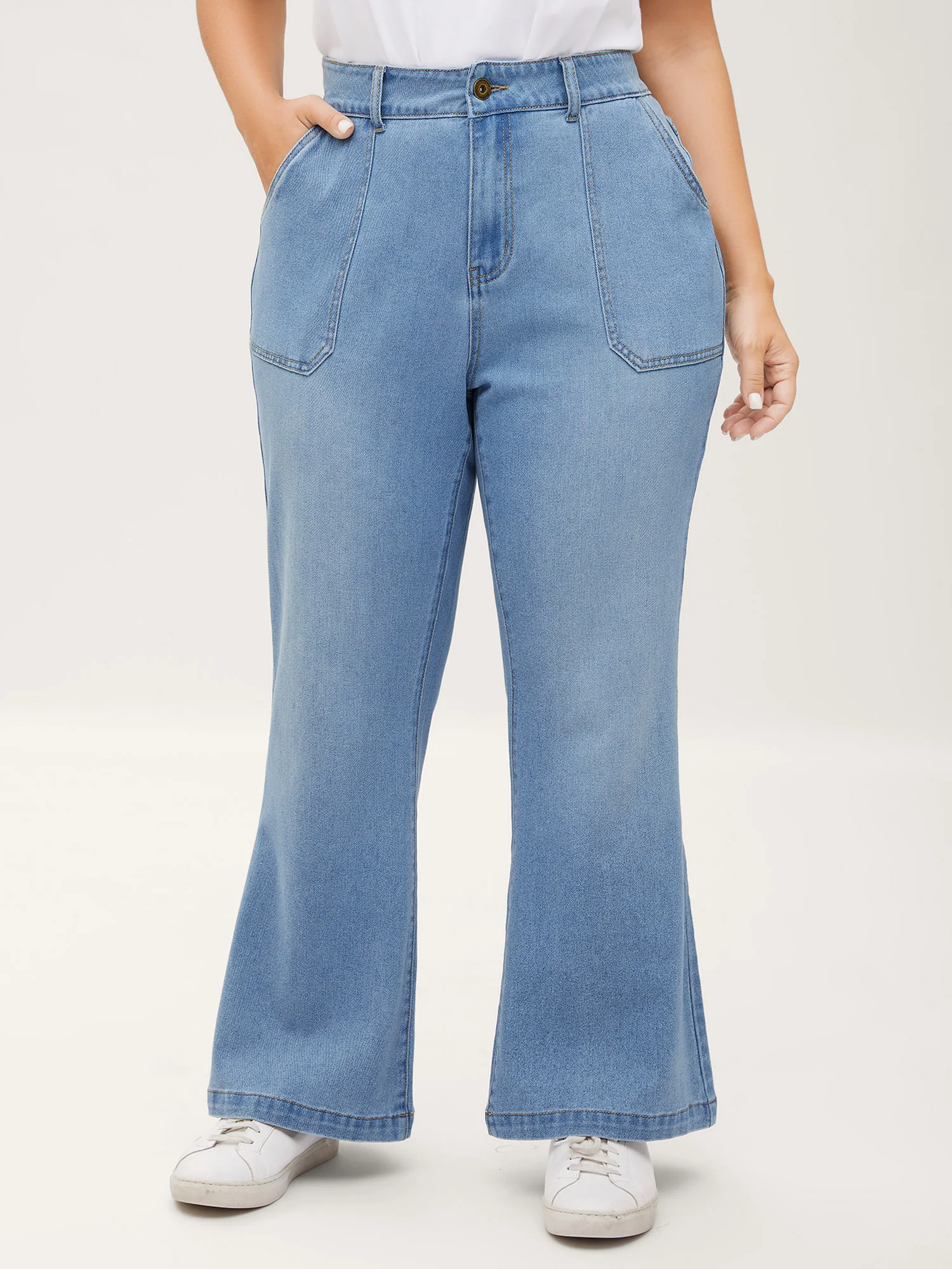Classic Flared Hem Mid-Rise Jeans - Image 2