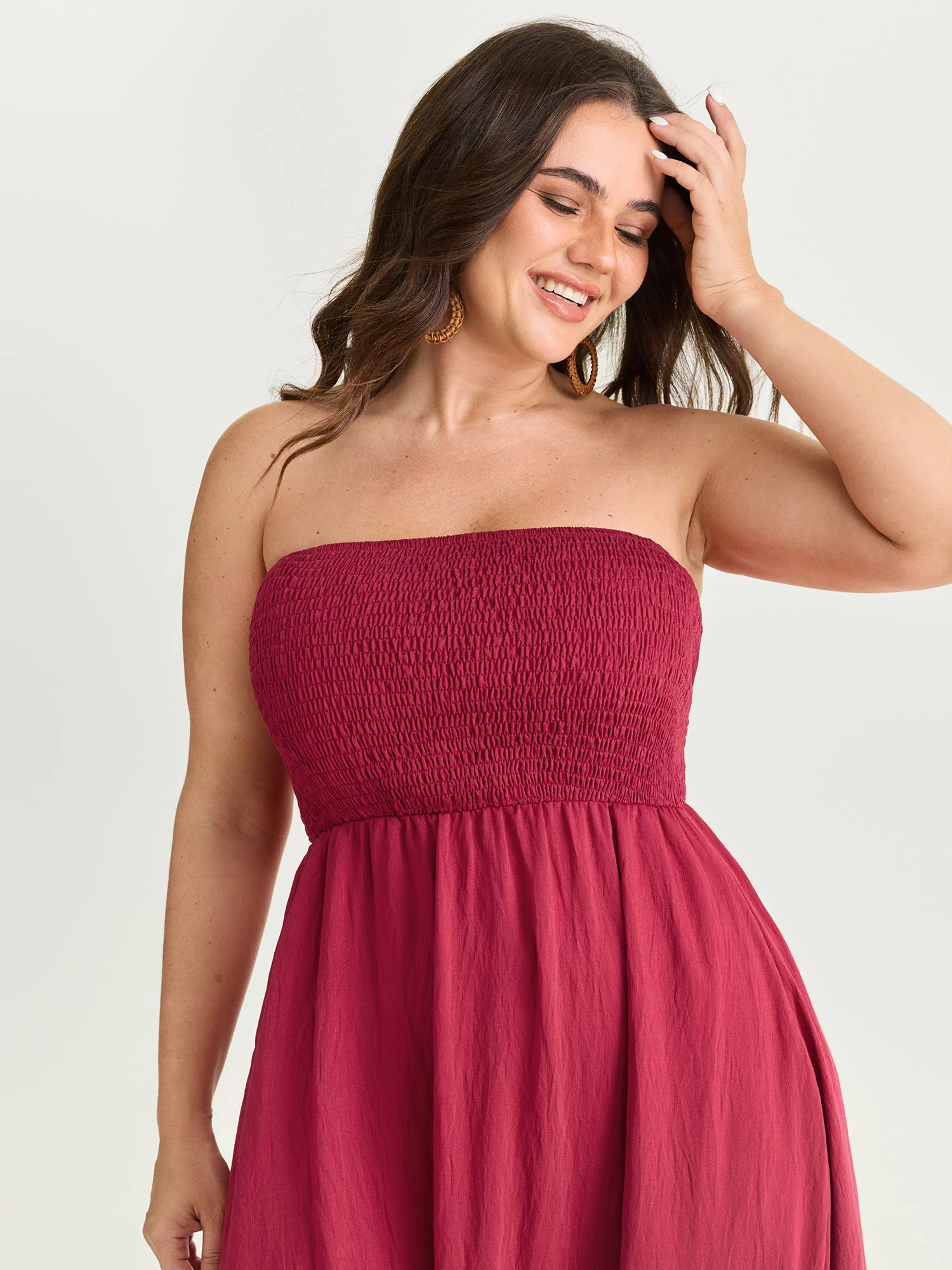 Classic Plain Shirred Bodice Tiered Maxi Dress - Image 2