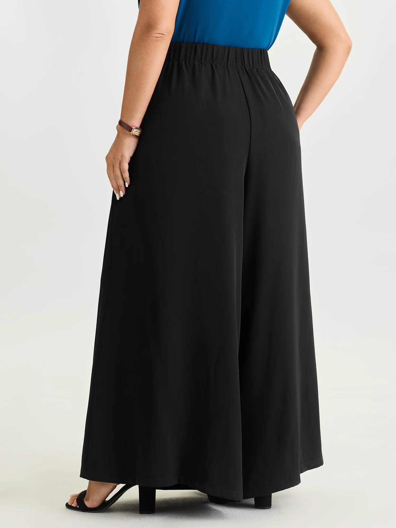 Classic Pleated Wide-Leg Pants - Image 5