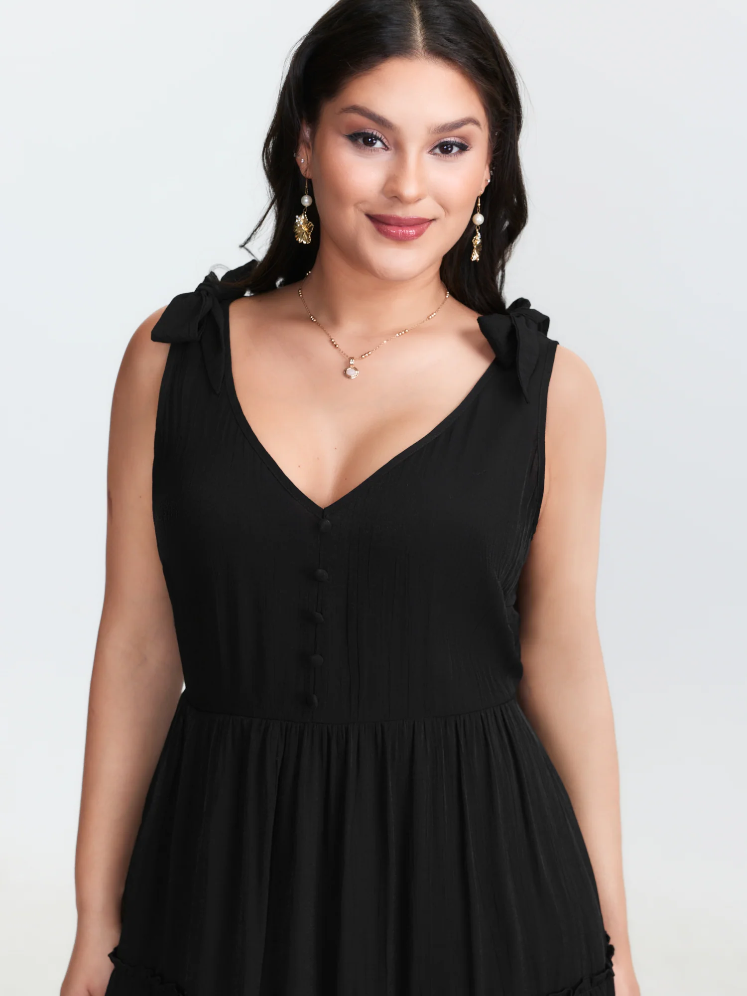 Classic Shoulder-Tie Tiered Maxi Dress - Image 2