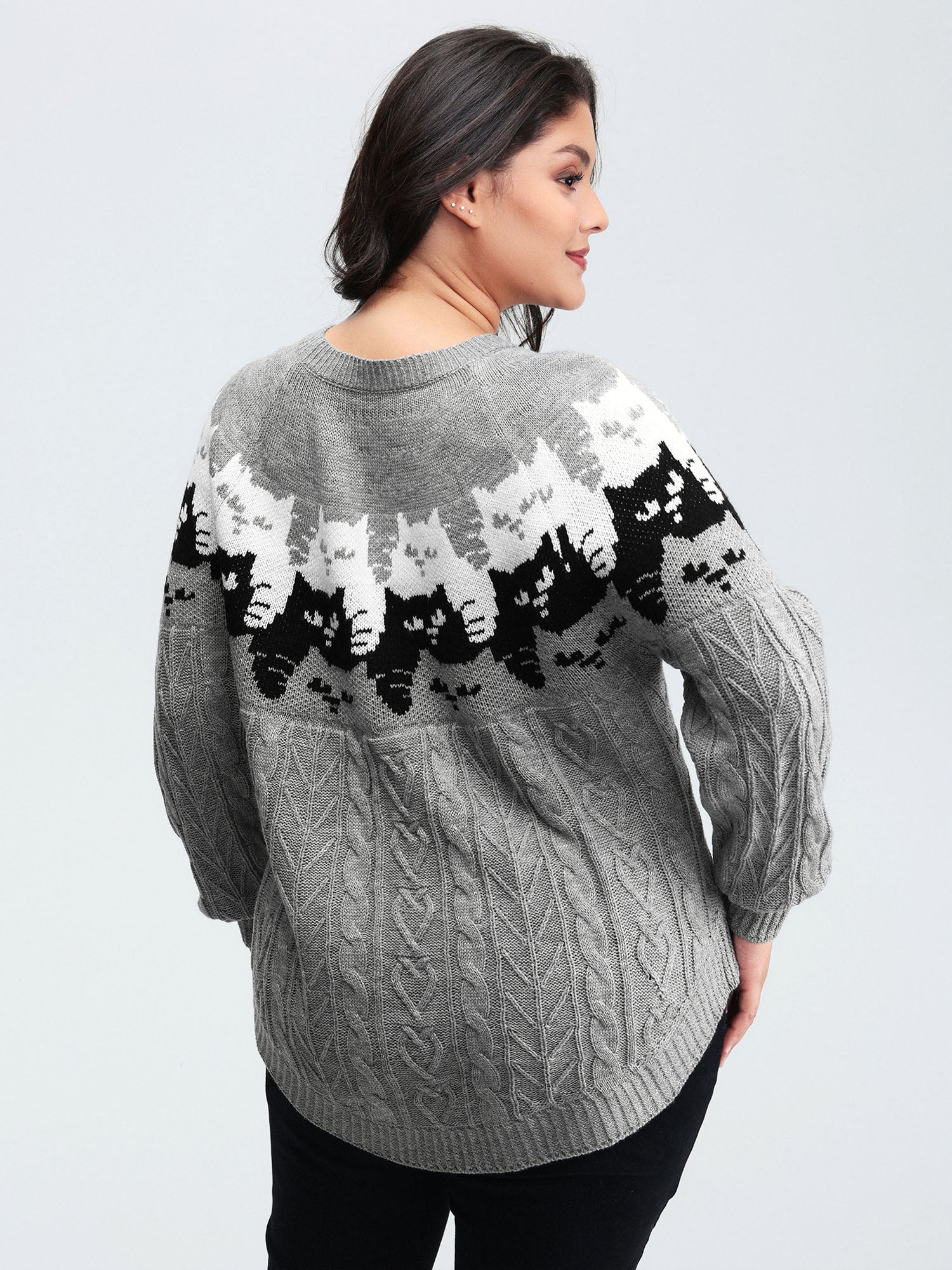 Color Block Cat Pattern Arc Hem Pullover - Image 4
