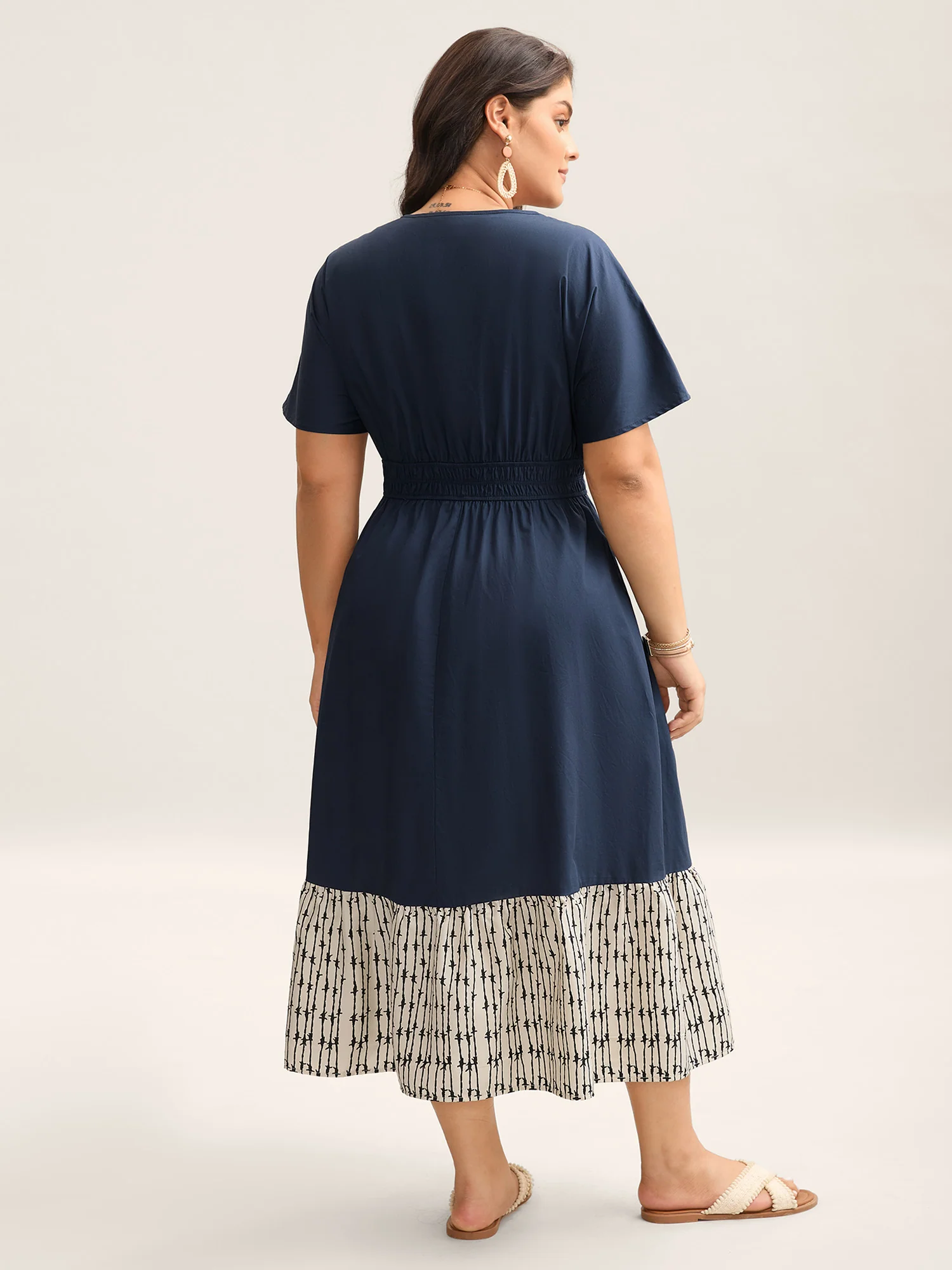 Cotton Color Block Cinched-Waist Spliced Midi Dress - Image 4