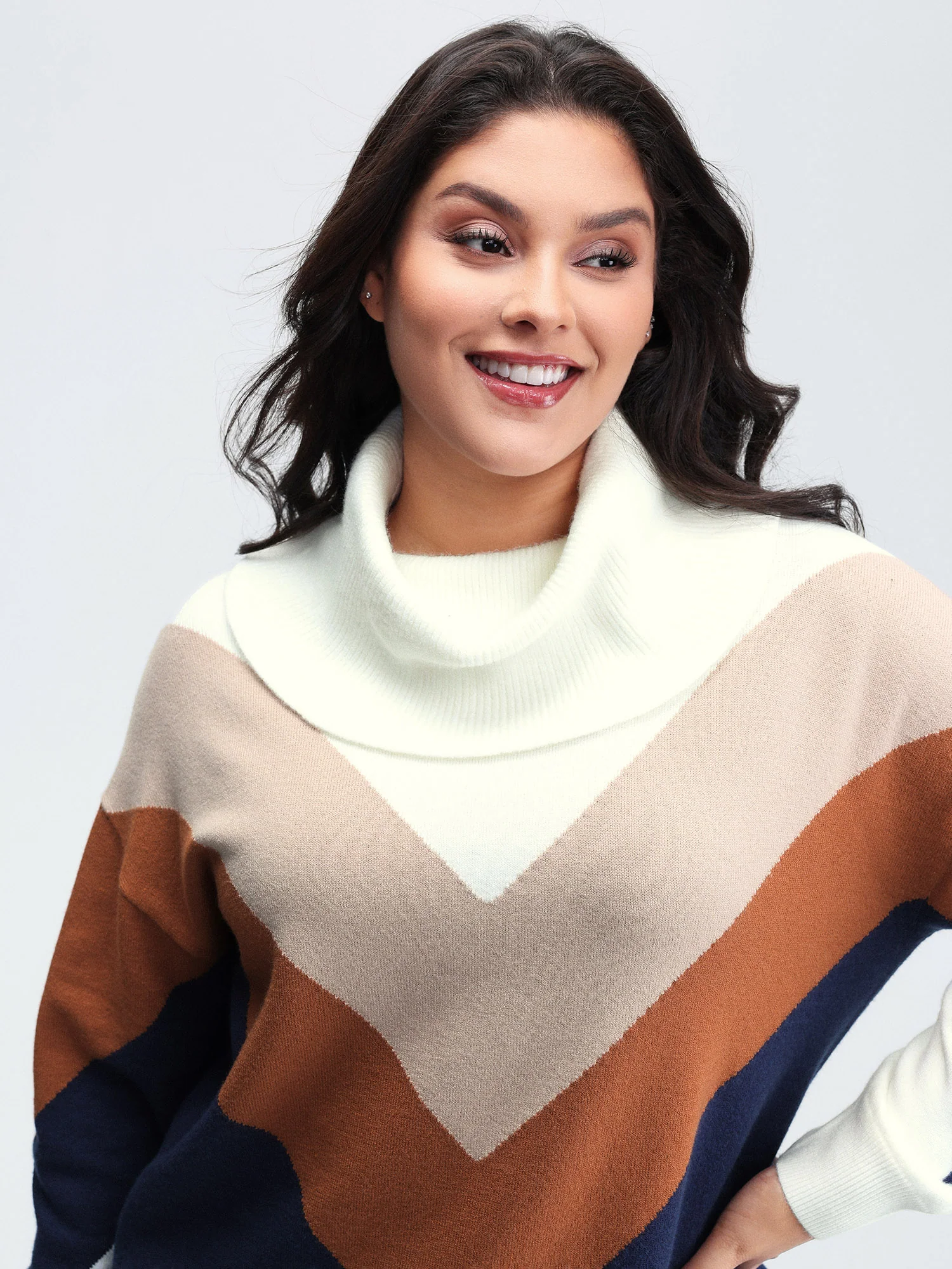 Color Block Cowl Neck Knit Pullover - Image 2