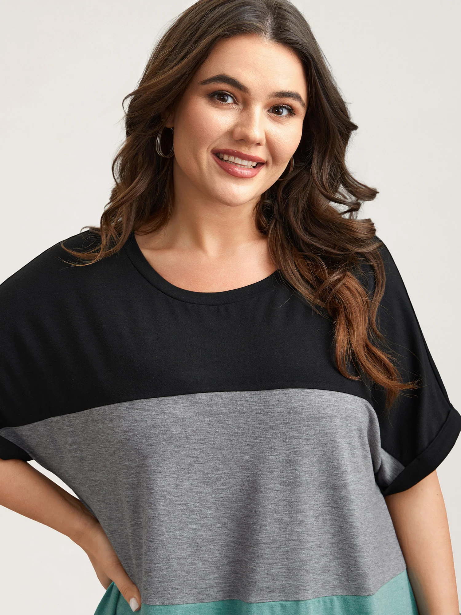 Color Block Dolman Sleeve T-Shirt - Image 2