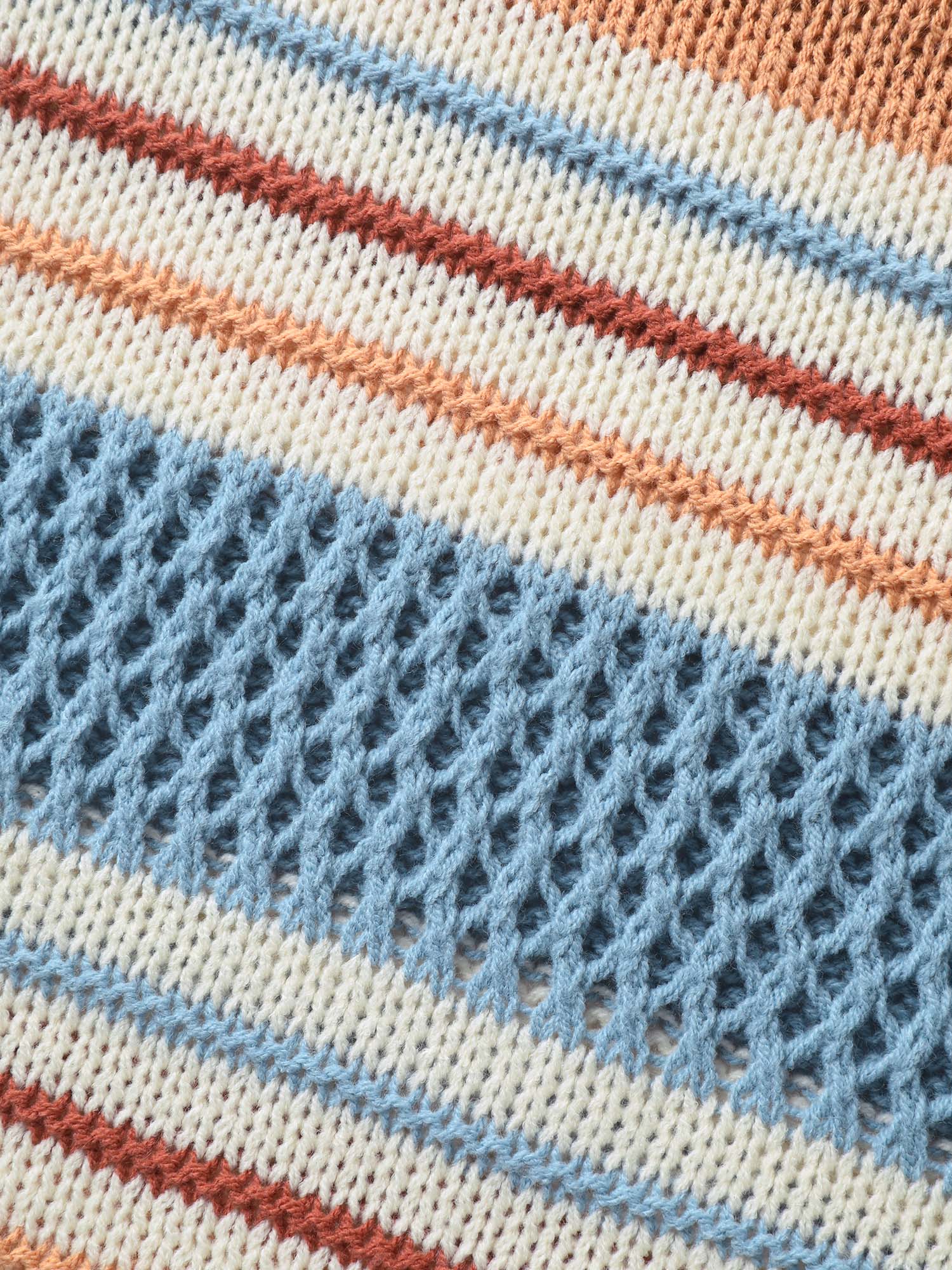 Color Block Textured Cut-Out Pullover - Image 8