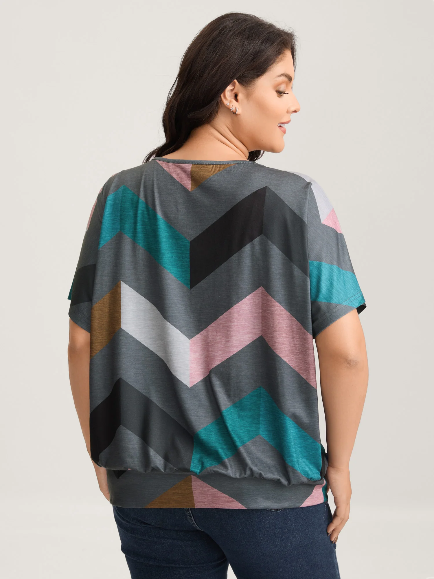 Color Block Wavy Print T-Shirt - Image 11