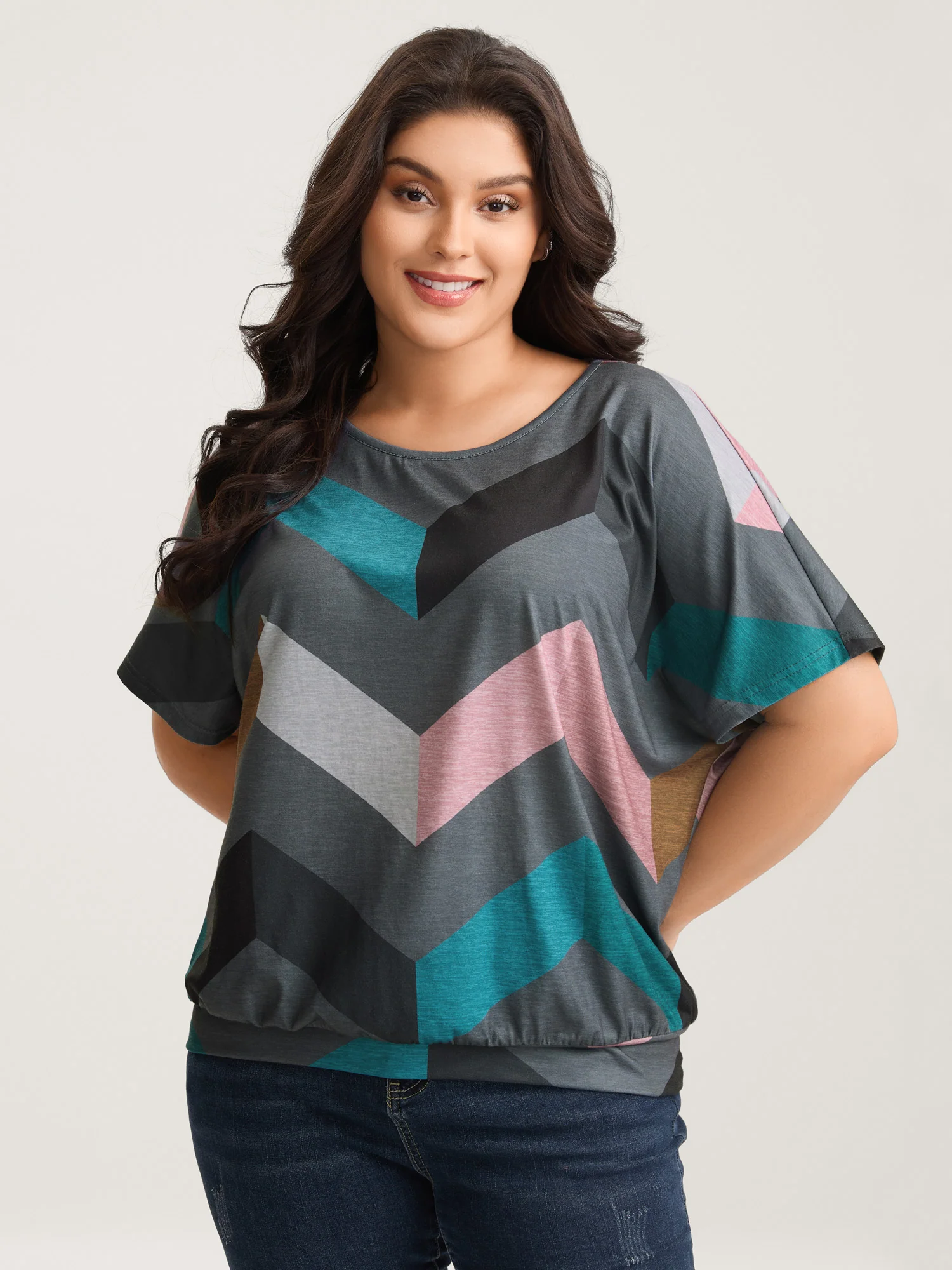 Color Block Wavy Print T-Shirt - Image 8