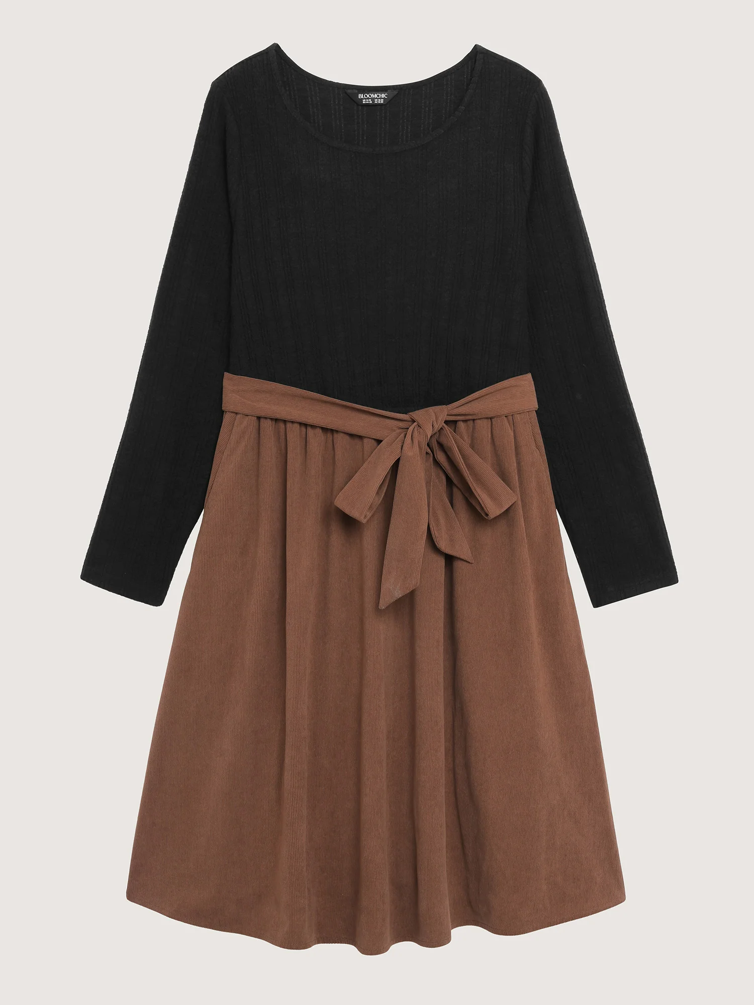 Color Contrast Belted Flared Midi Dress - Image 7