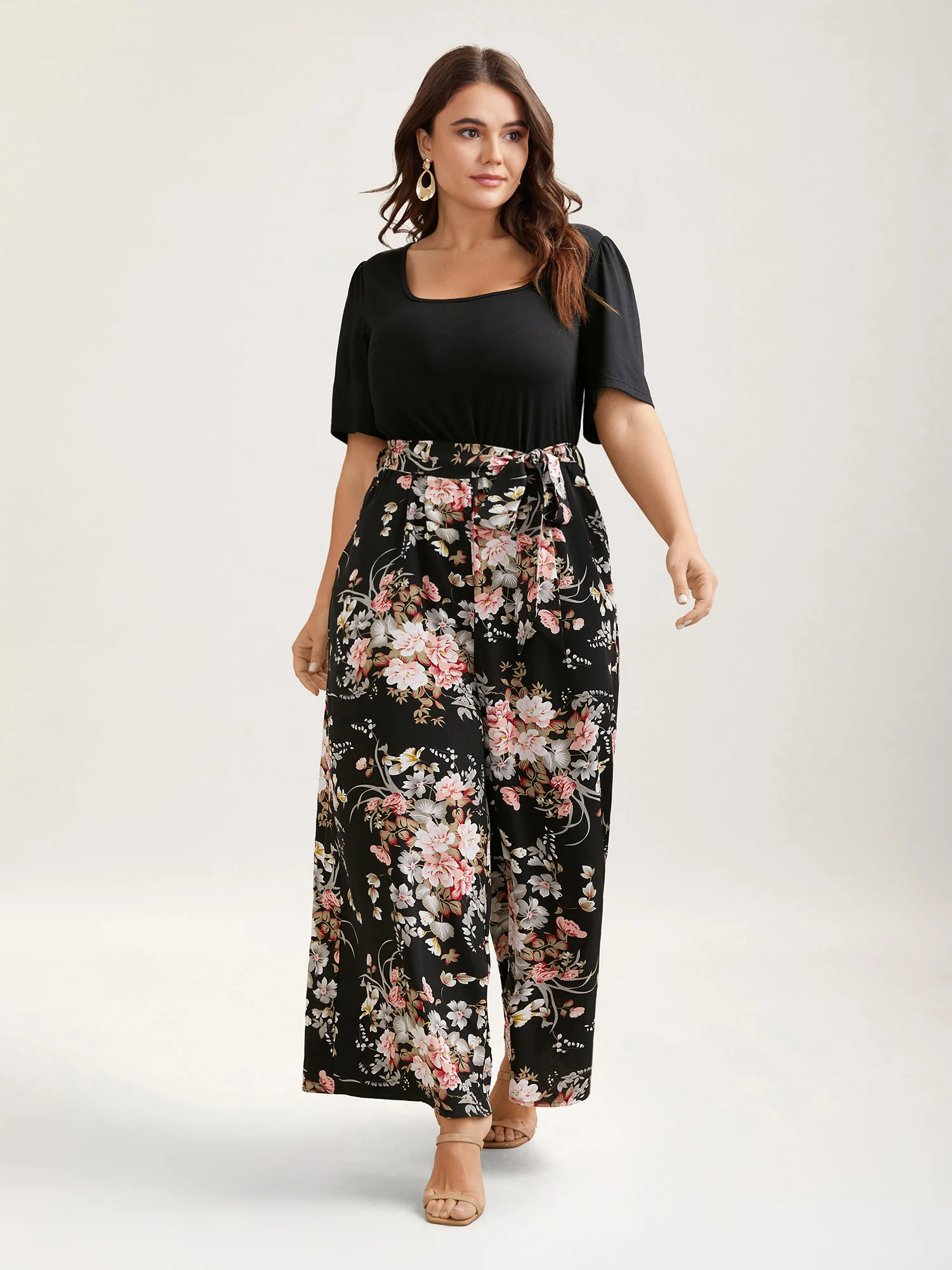 Color Contrast Belted Panel Pockets Jumpsuit - Image 3