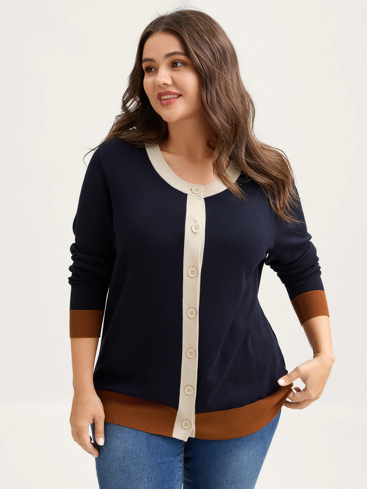 Supersoft Color Contrast Button-Down Knit Cardigan - Image 4