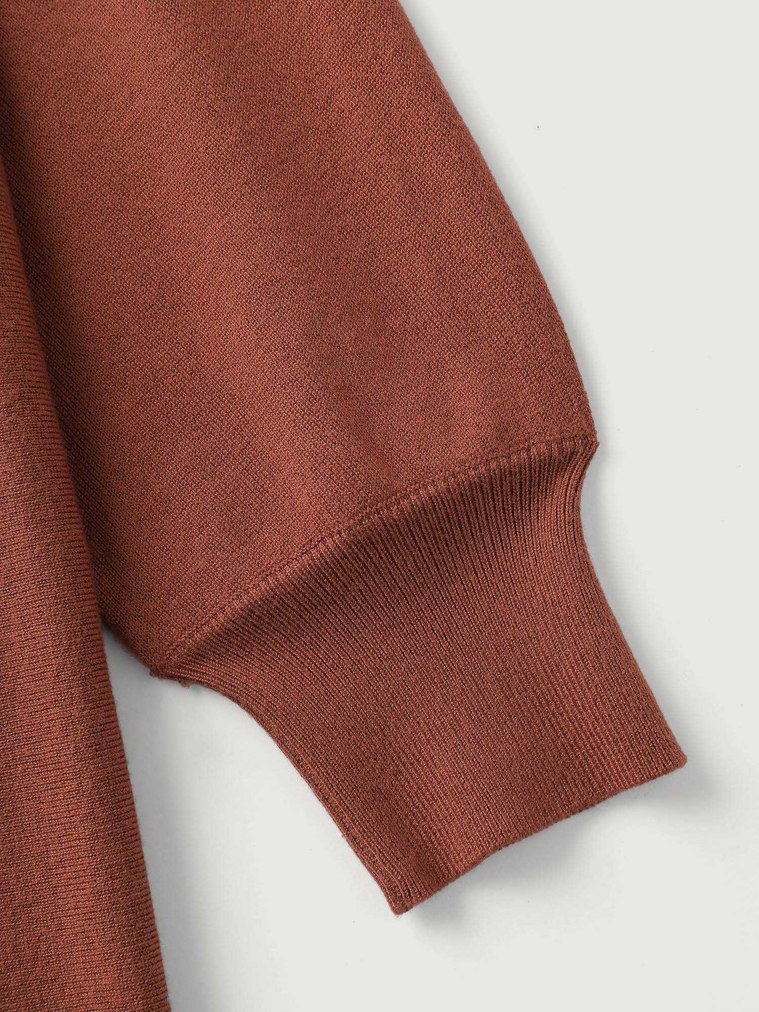 Color Contrast Dolman Sleeve Pullover - Image 6