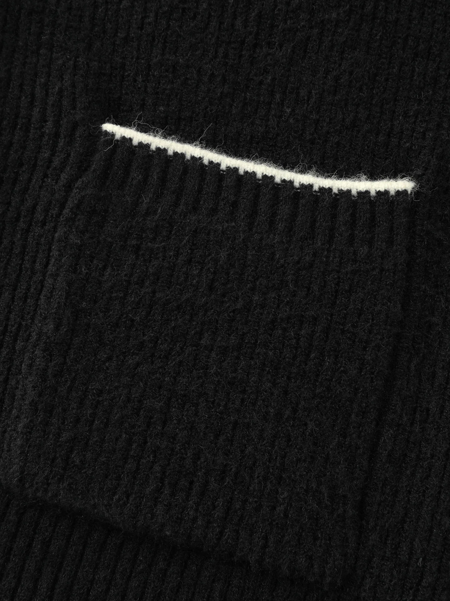 Color Contrast Edged V-Neck Knit Cardigan - Image 7