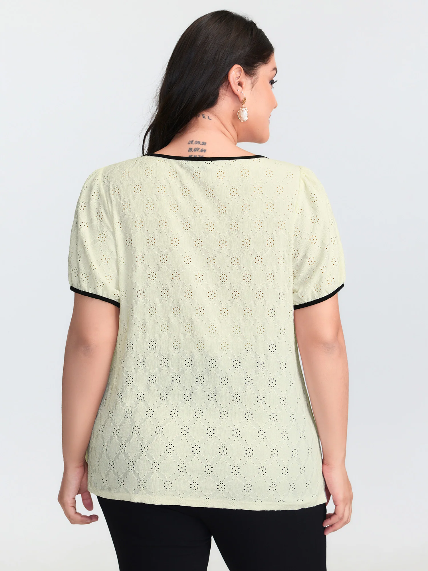 Color Contrast Edges Button Blouse - Image 4