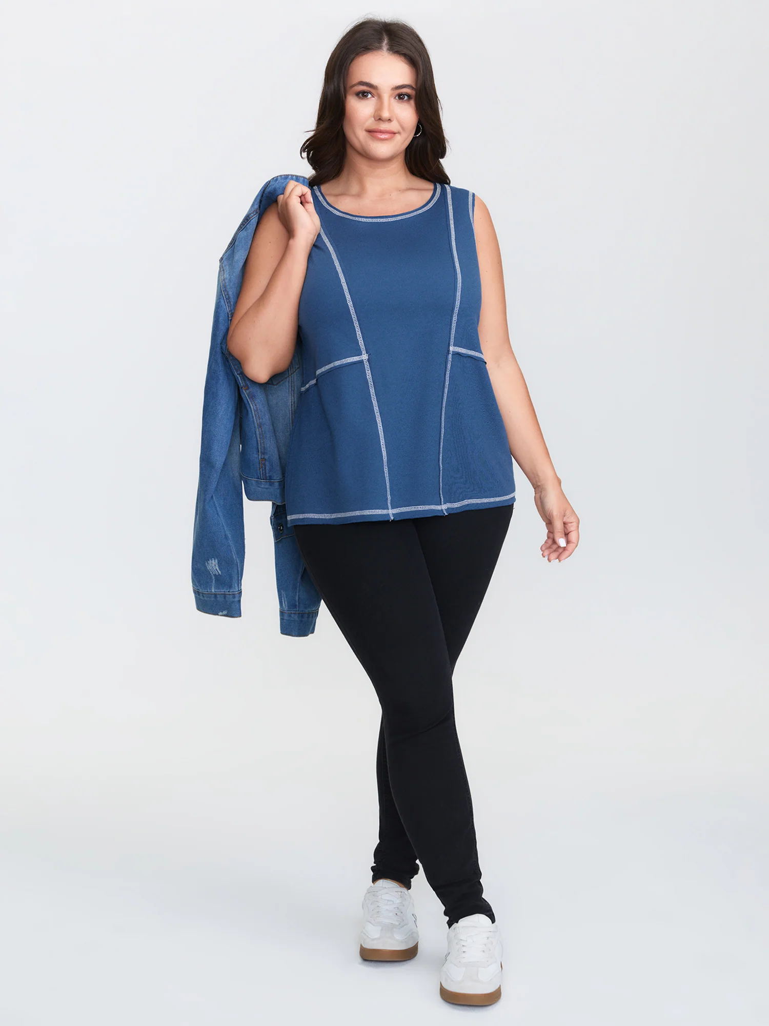 Color Contrast Edges Tank Top - Image 2