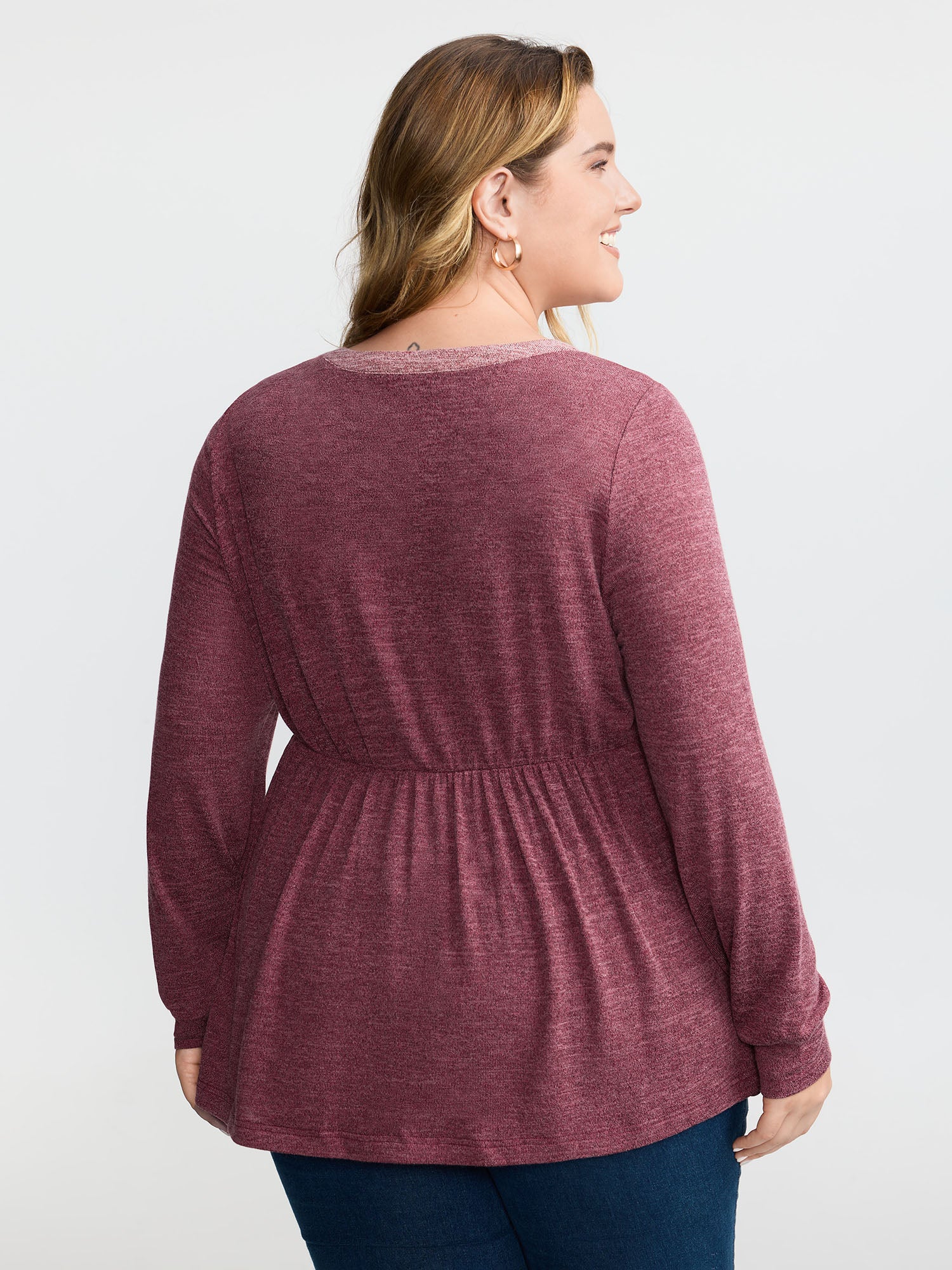 Color Contrast Fit Flared Knit Top - Image 4