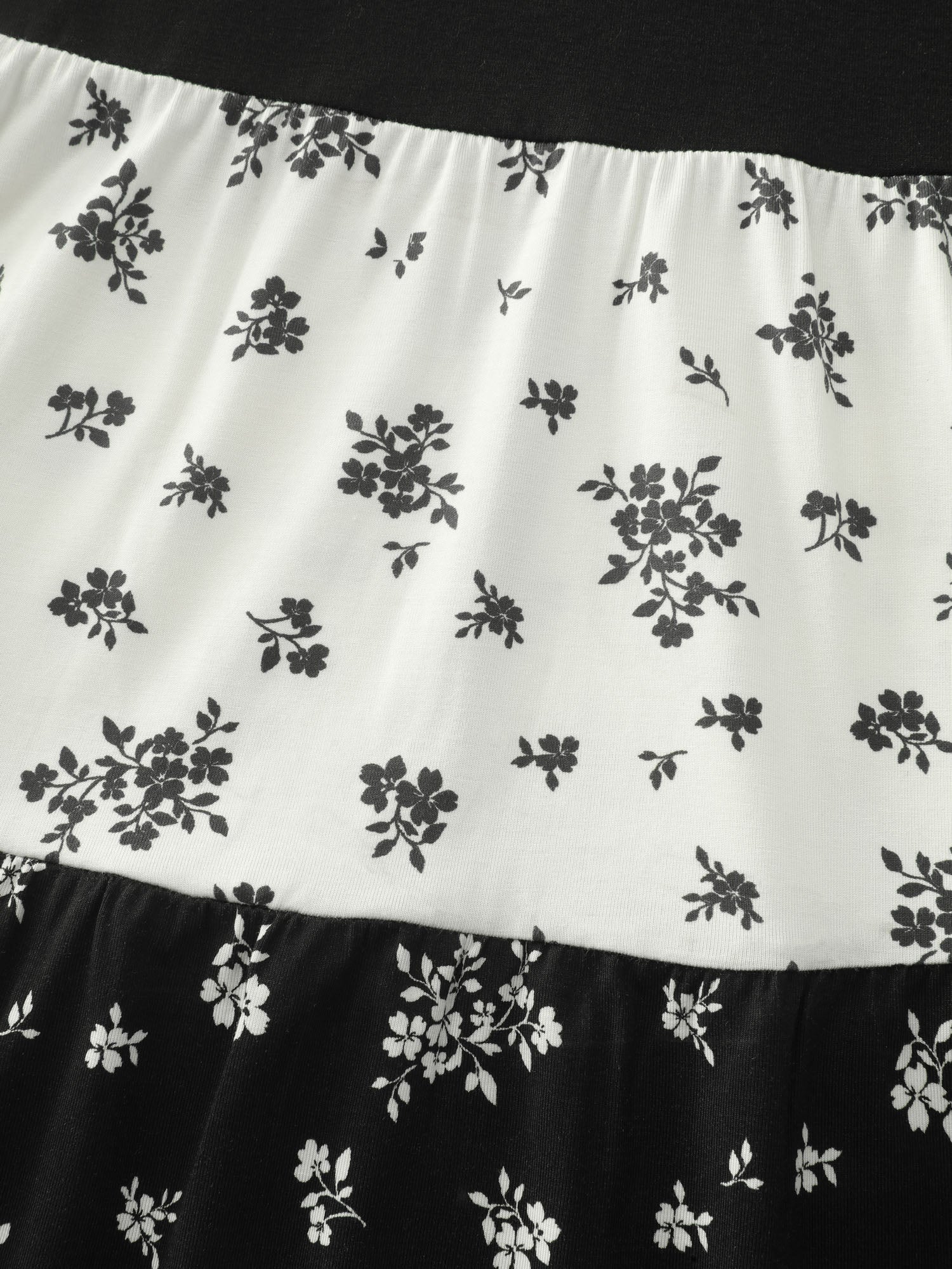 Color Contrast Floral Print Tiered Top - Image 6