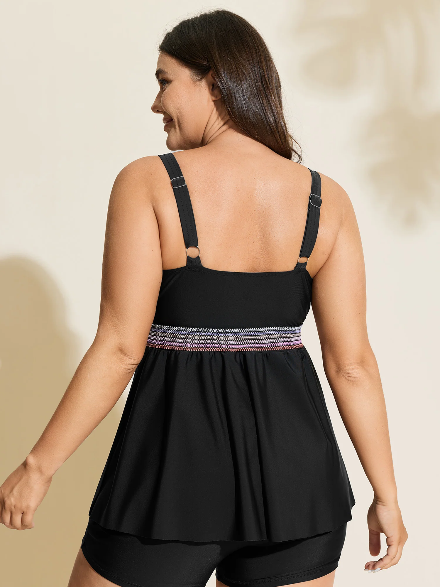 Color Contrast Hips Coverage Swim Top - Image 4
