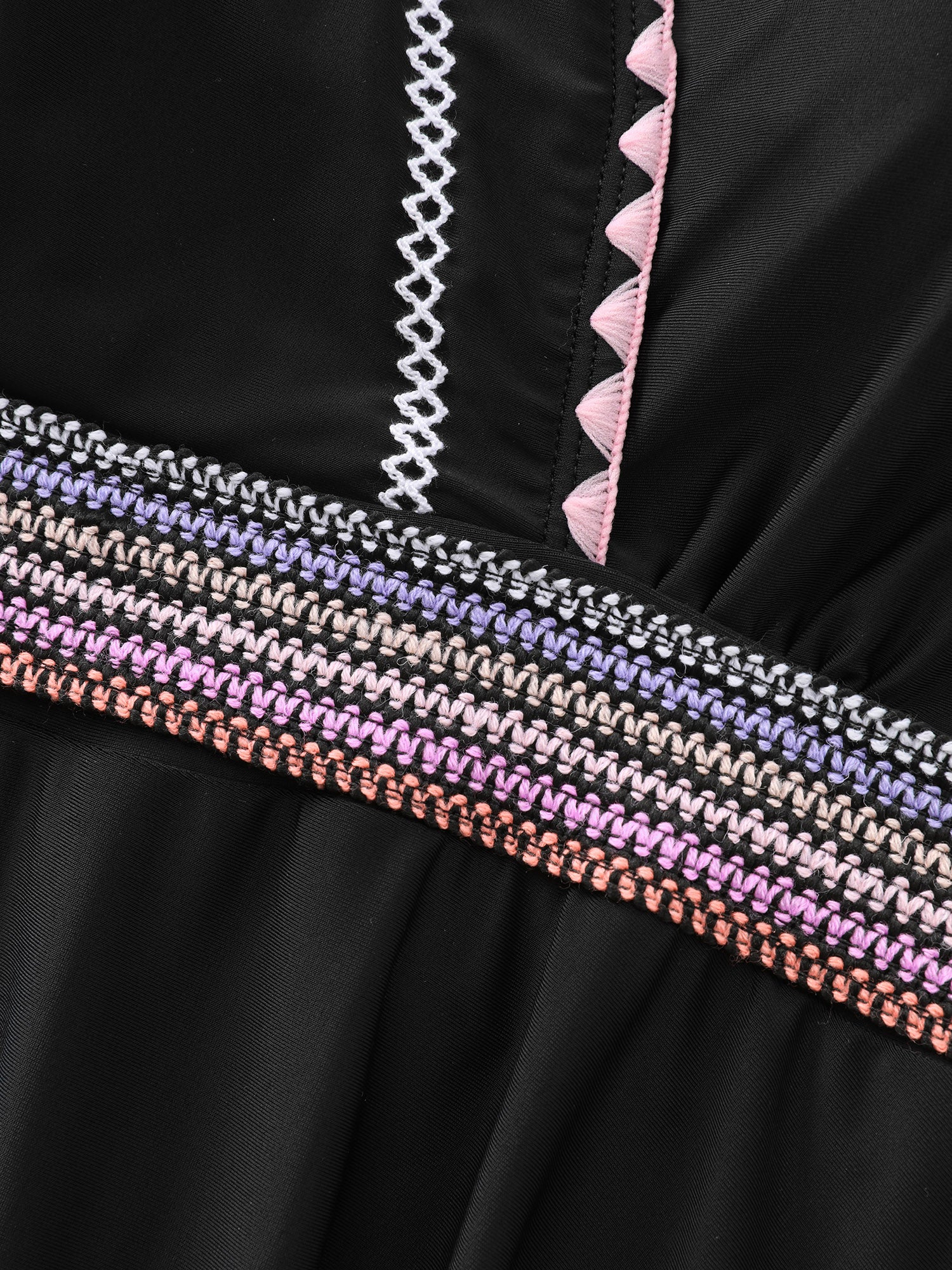 Color Contrast Hips Coverage Swim Top - Image 5