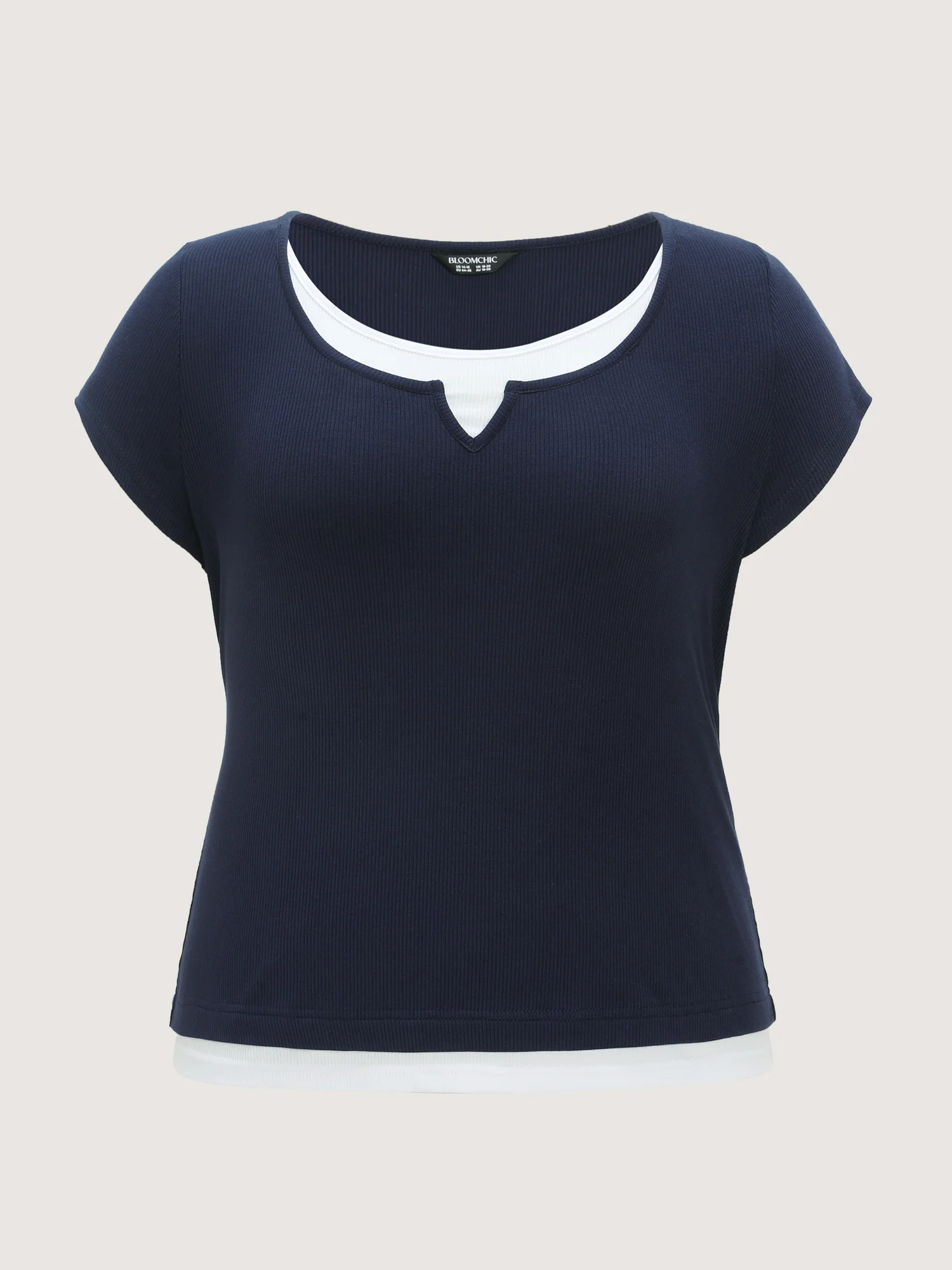 Color Contrast Layered Split Neck T-Shirt - Image 7