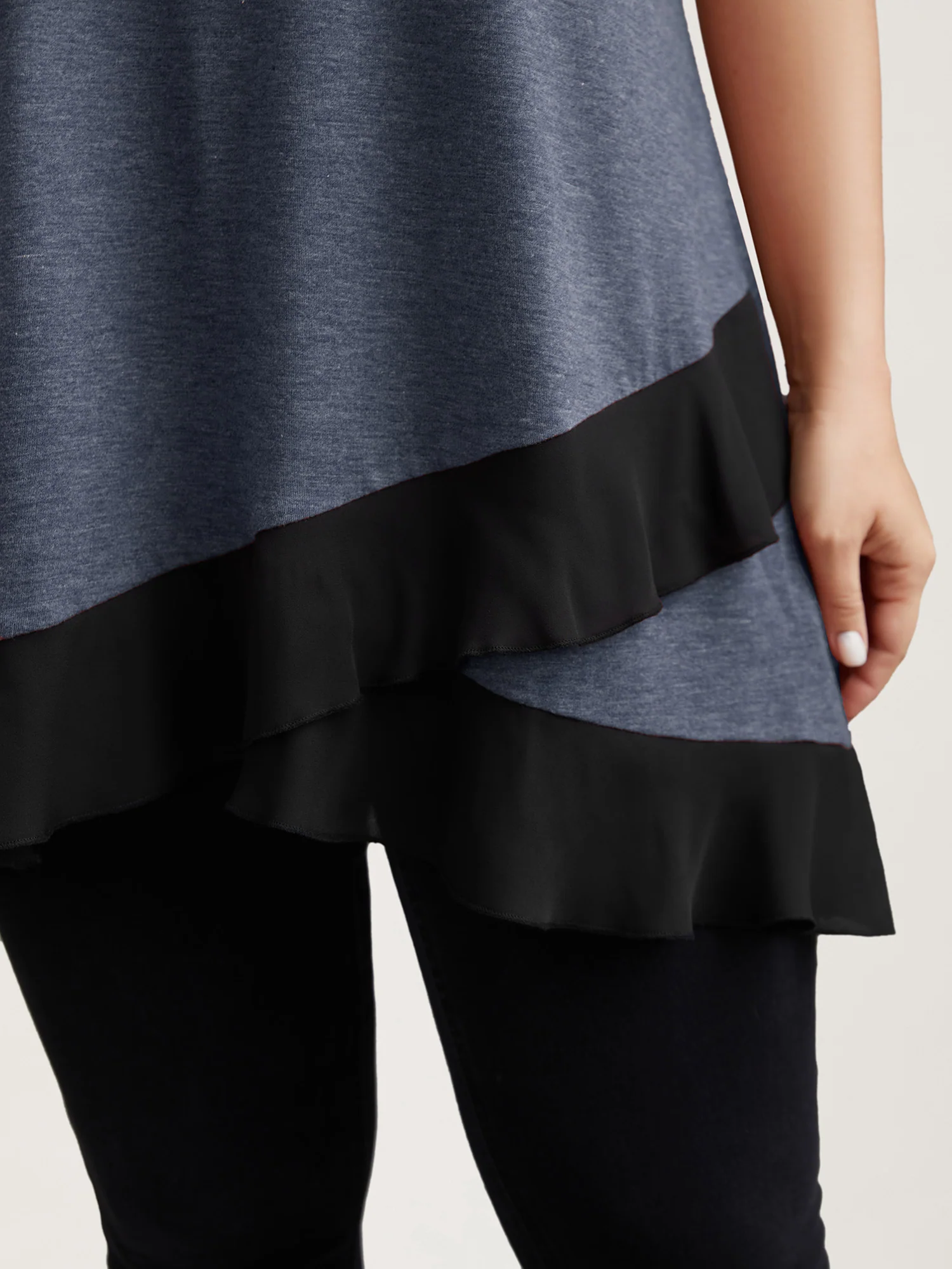 Color Contrast Overlap Hem Flared Top - Image 3