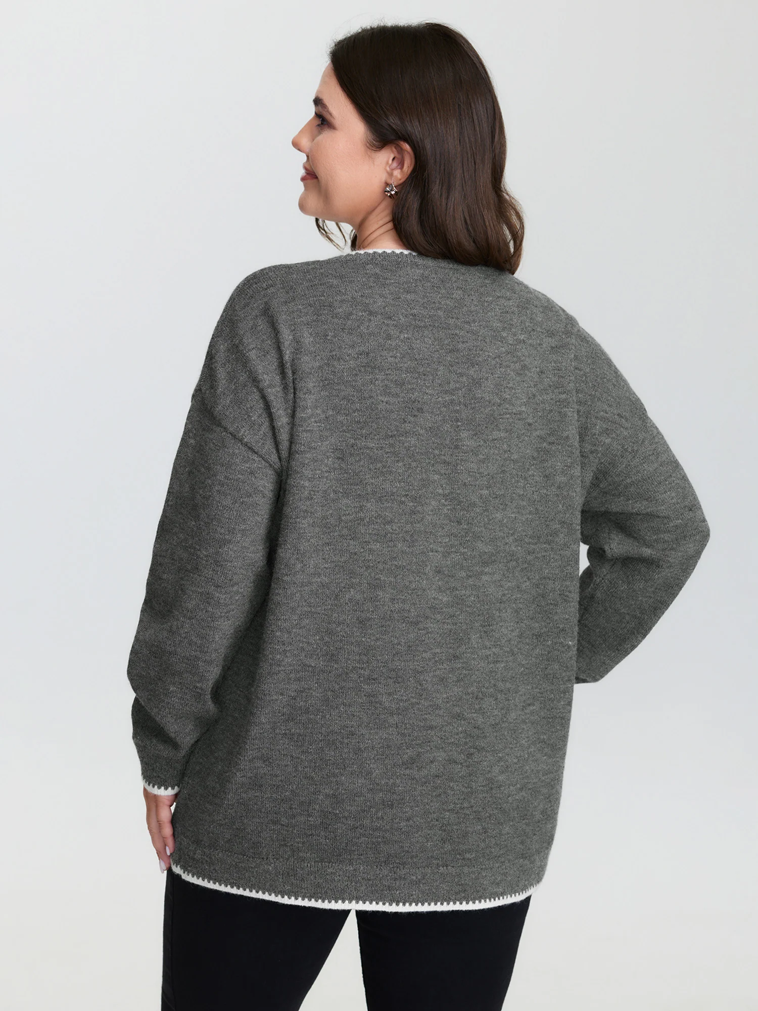Color Contrast Patch Pockets Split Neckline Pullover - Image 4