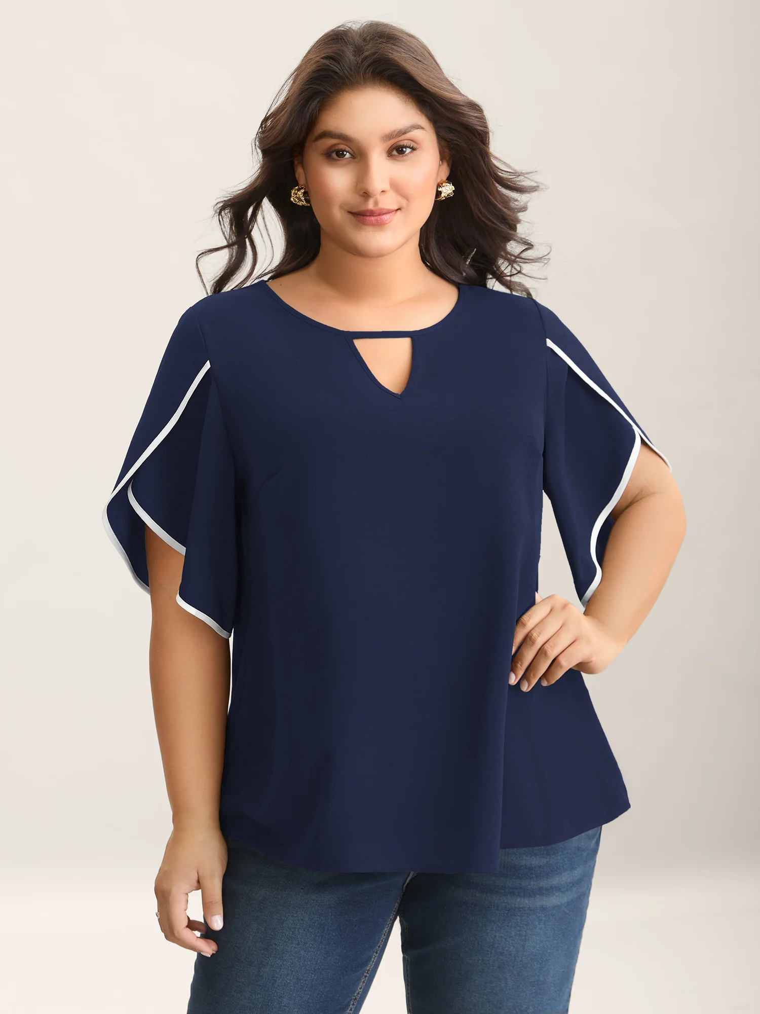 Color Contrast Petal Sleeve Shirt - Image 12